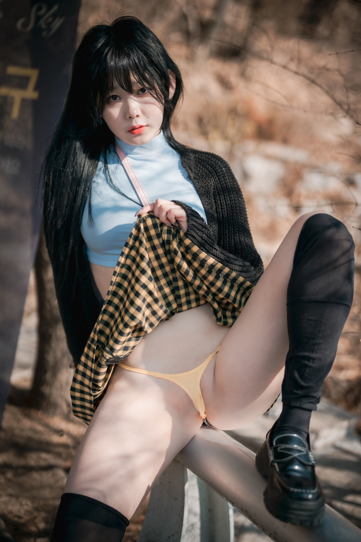 xgyw.top_[DJAWA]No.233_模特Zia_Early Spring Walk in March主题户外半撩制服秀翘臀诱惑写真141P