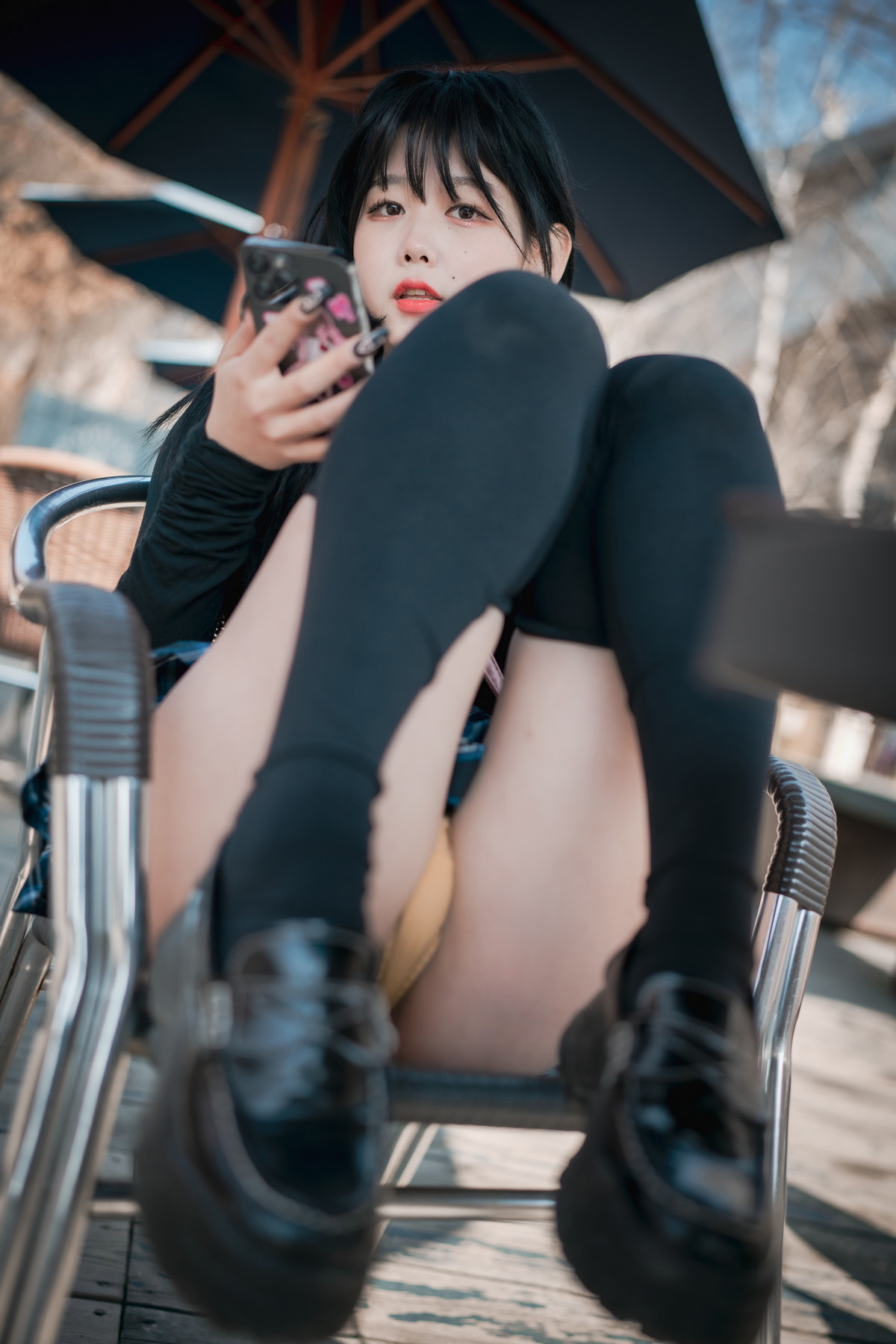 xgyw.top_[DJAWA]No.233_模特Zia_Early Spring Walk in March主题户外半撩制服秀翘臀诱惑写真141P