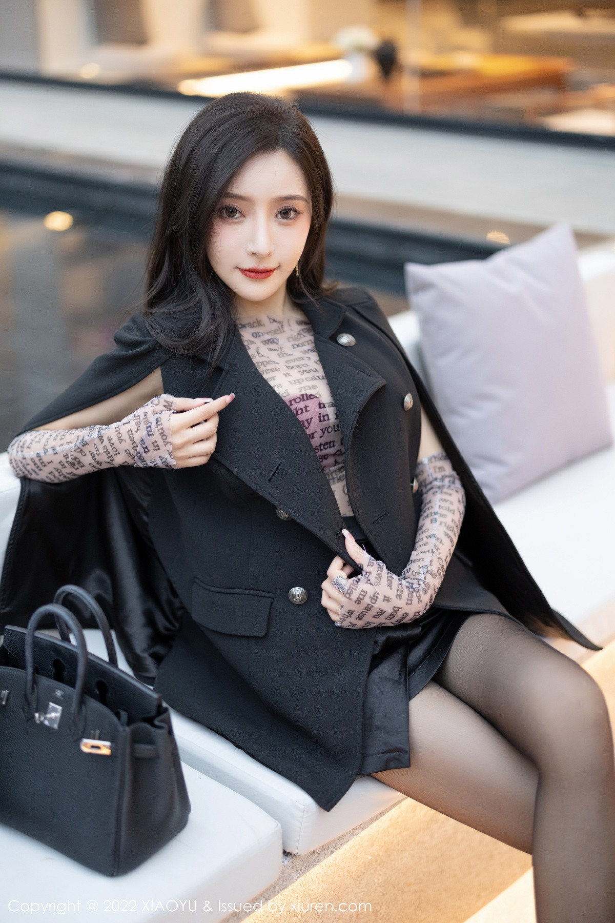 xgyw.top_[XiaoYu画语界]Vol.916_女神王馨瑶yanni半脱露轻透服饰配超薄黑丝秀惹火身材诱惑写真93P