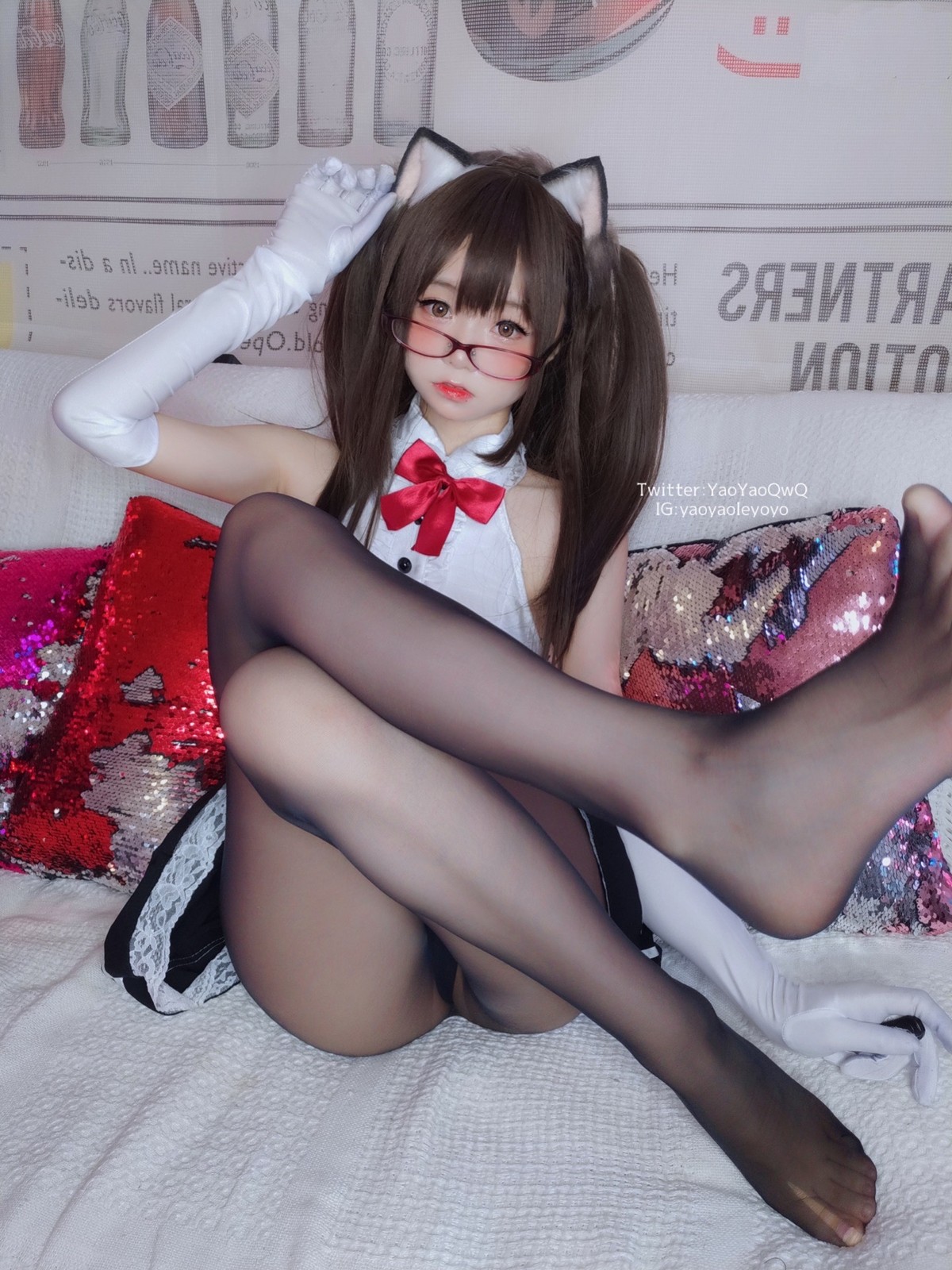 xgyw.top_网络美女软妹摇摇乐黑色紧身衣主题性感黑色短裙下超薄黑丝秀翘臀美腿诱惑写真100P