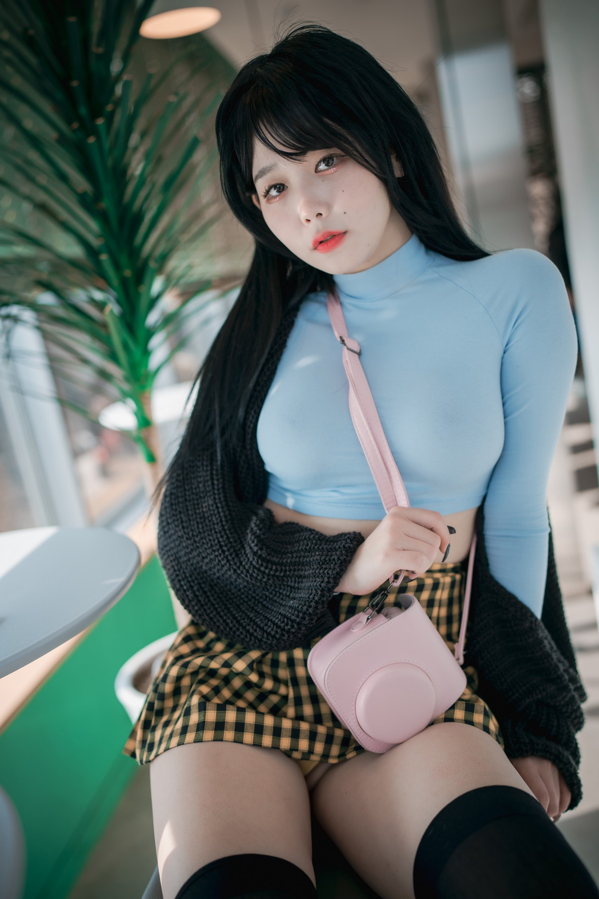 xgyw.top_[DJAWA]No.233_模特Zia_Early Spring Walk in March主题户外半撩制服秀翘臀诱惑写真141P