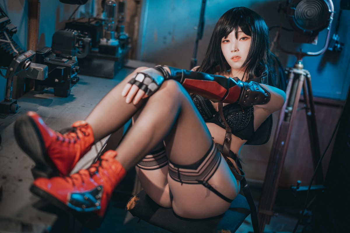 xgyw.top_[DJAWA]No.232_模特Bambi_Tifa Lockhart主题户外性感黑色内衣秀完美身材诱惑写真234P