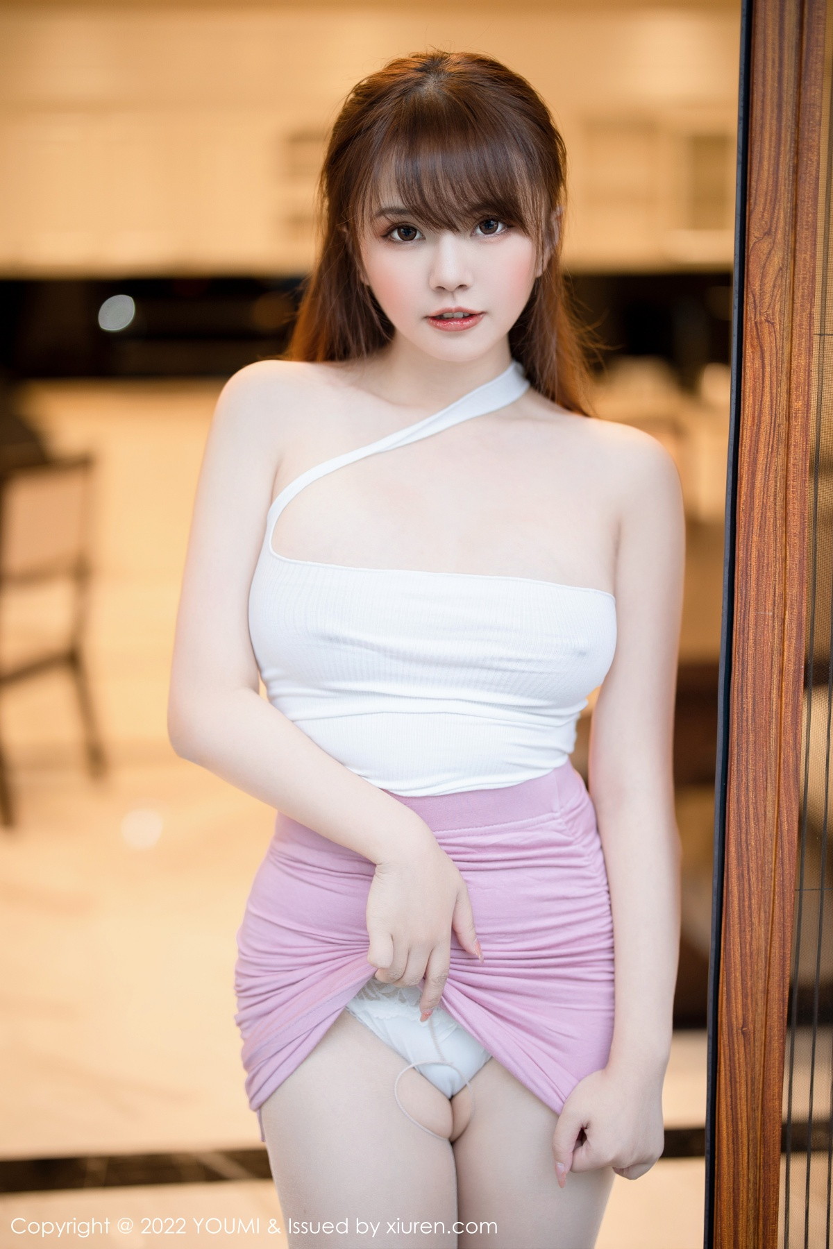 xgyw.top_[YouMi尤蜜荟]Vol.872_模特张思允Nice性感白色收身上衣配粉短裙秀完美身材诱惑写真70P