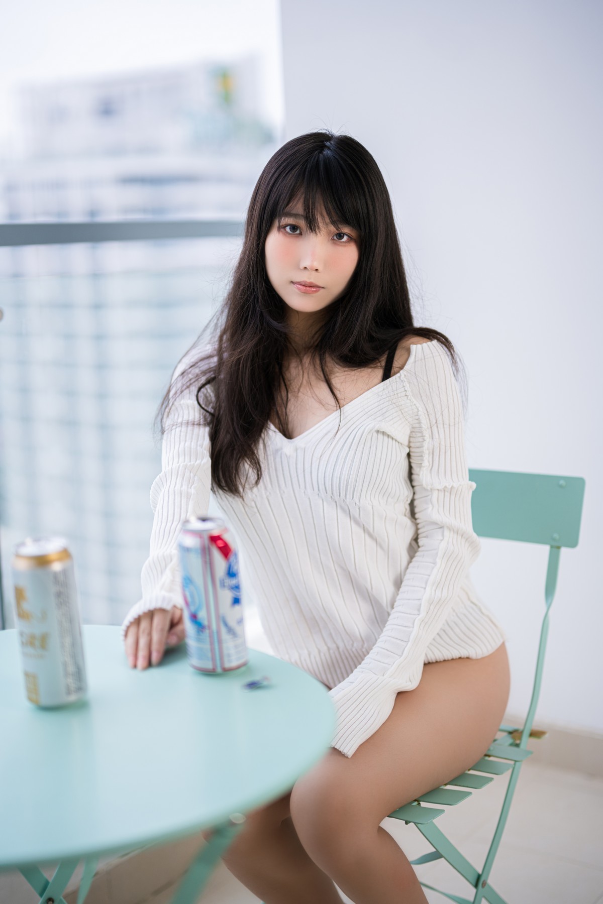 xgyw.top_网络美女汪知子醉酒主题私房性感白色针织衣半脱露黑色蕾丝内衣撩人诱惑写真36P