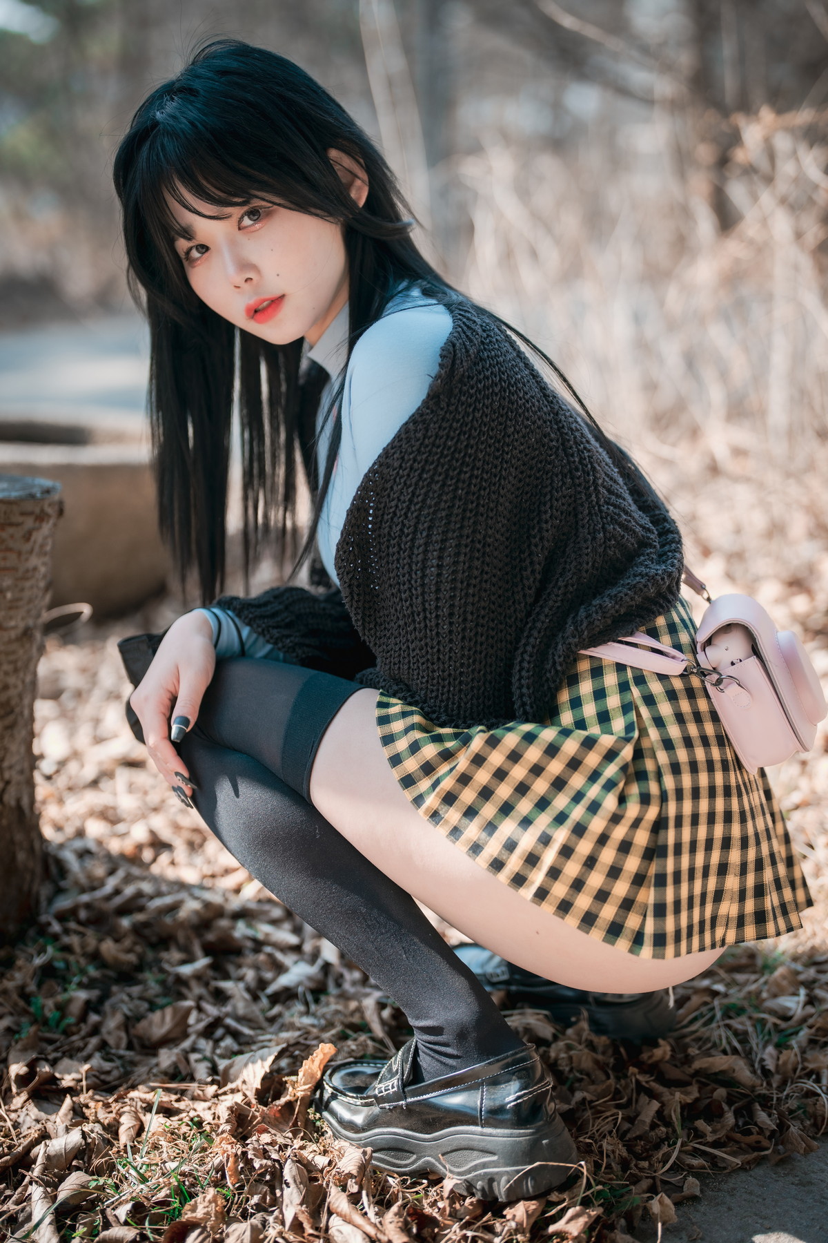xgyw.top_[DJAWA]No.233_模特Zia_Early Spring Walk in March主题户外半撩制服秀翘臀诱惑写真141P