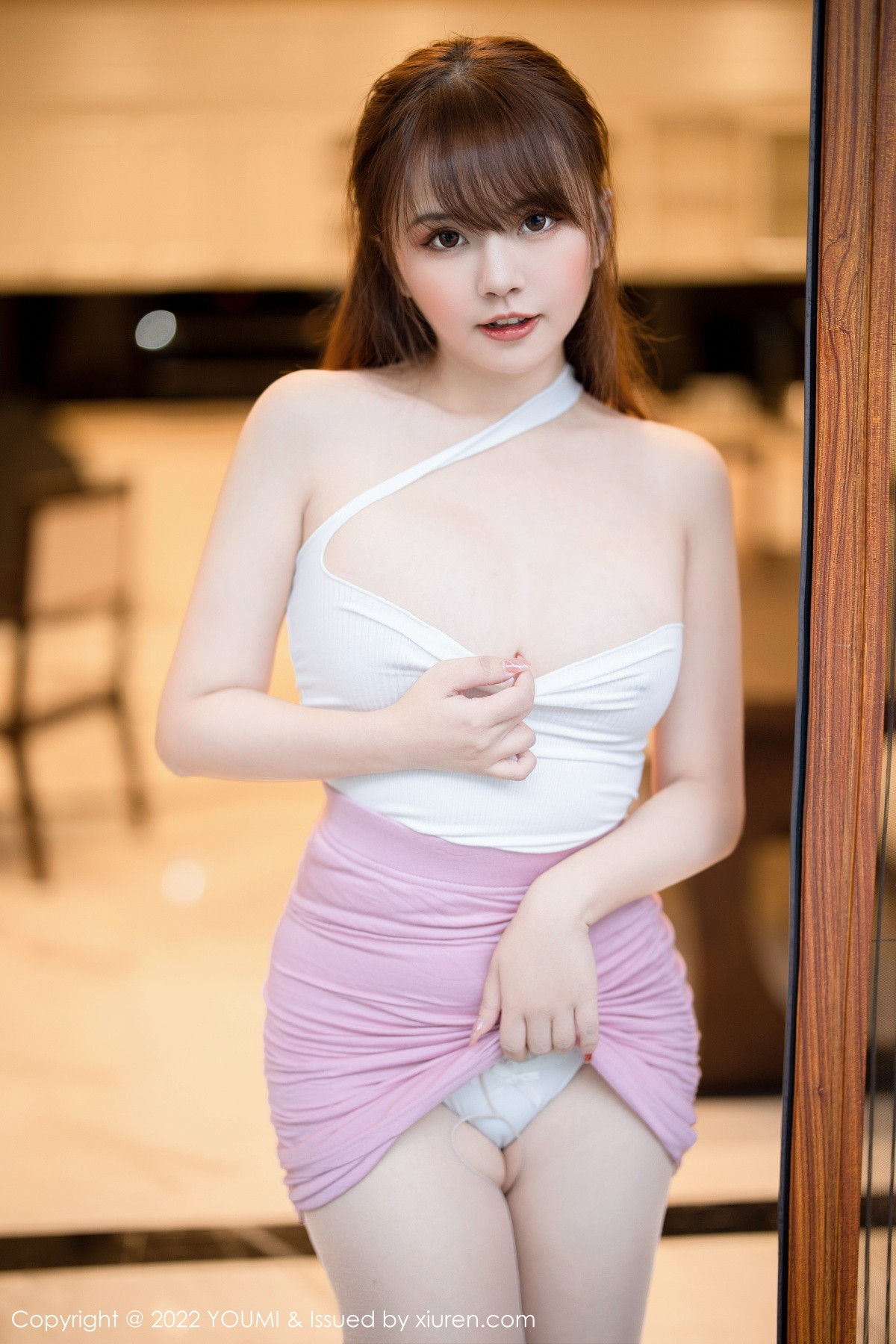 xgyw.top_[YouMi尤蜜荟]Vol.872_模特张思允Nice性感白色收身上衣配粉短裙秀完美身材诱惑写真70P