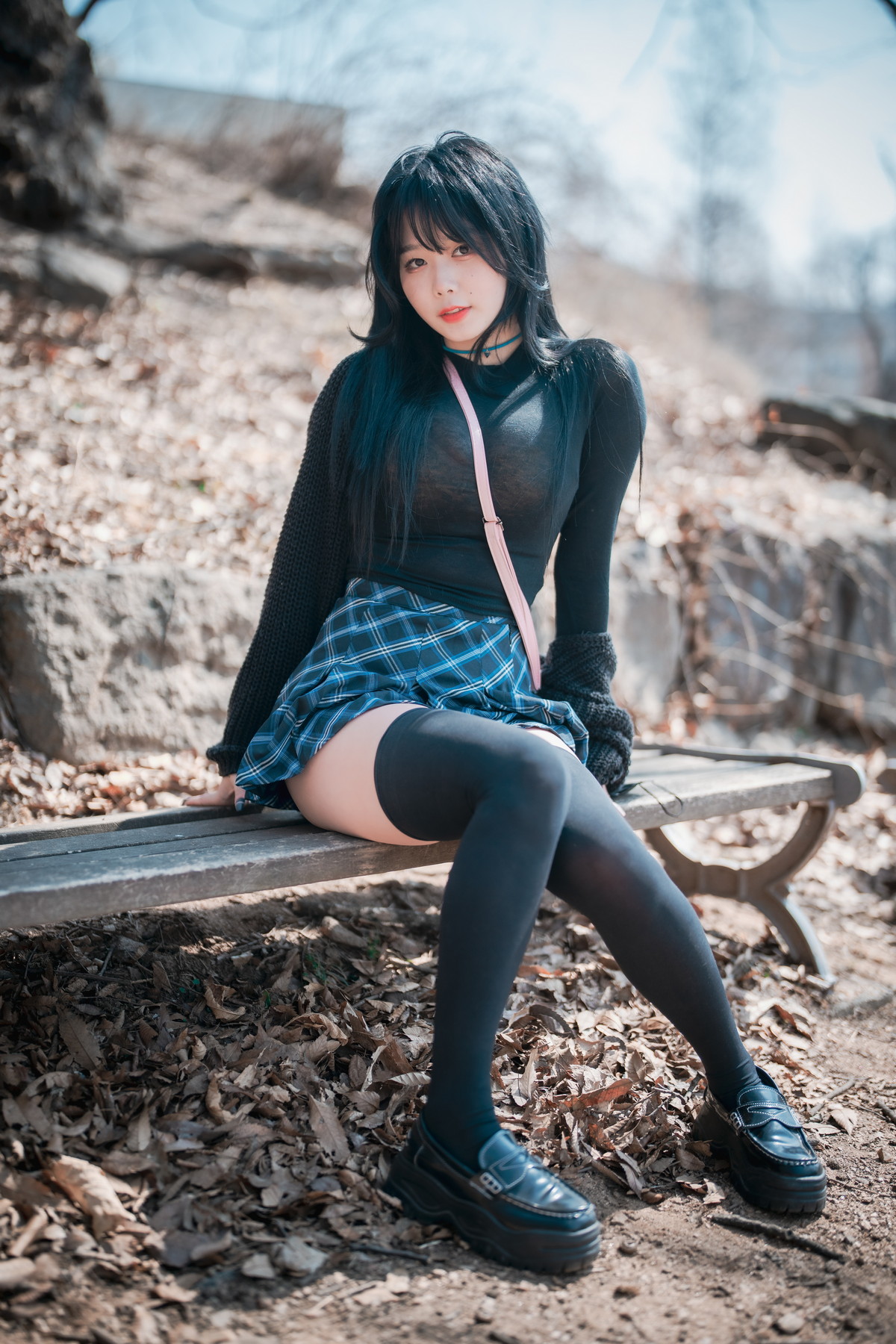 xgyw.top_[DJAWA]No.233_模特Zia_Early Spring Walk in March主题户外半撩制服秀翘臀诱惑写真141P