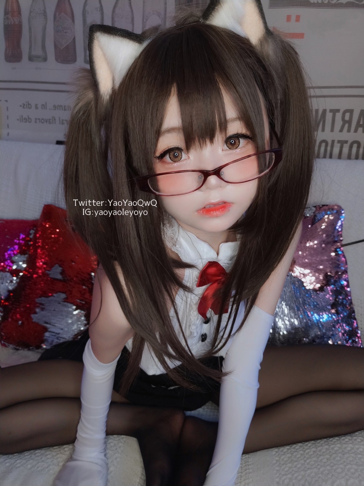 xgyw.top_网络美女软妹摇摇乐黑色紧身衣主题性感黑色短裙下超薄黑丝秀翘臀美腿诱惑写真100P