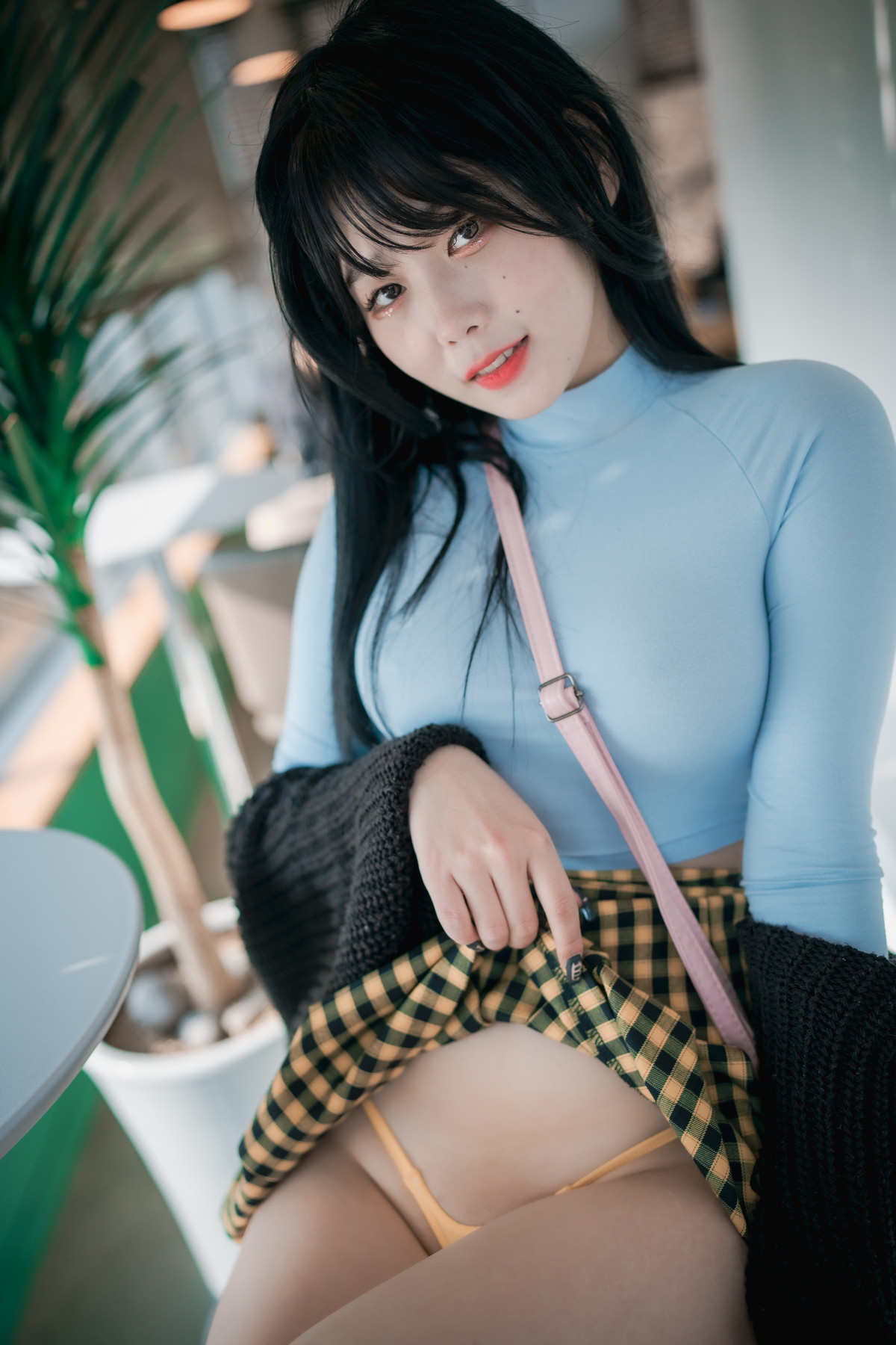 xgyw.top_[DJAWA]No.233_模特Zia_Early Spring Walk in March主题户外半撩制服秀翘臀诱惑写真141P