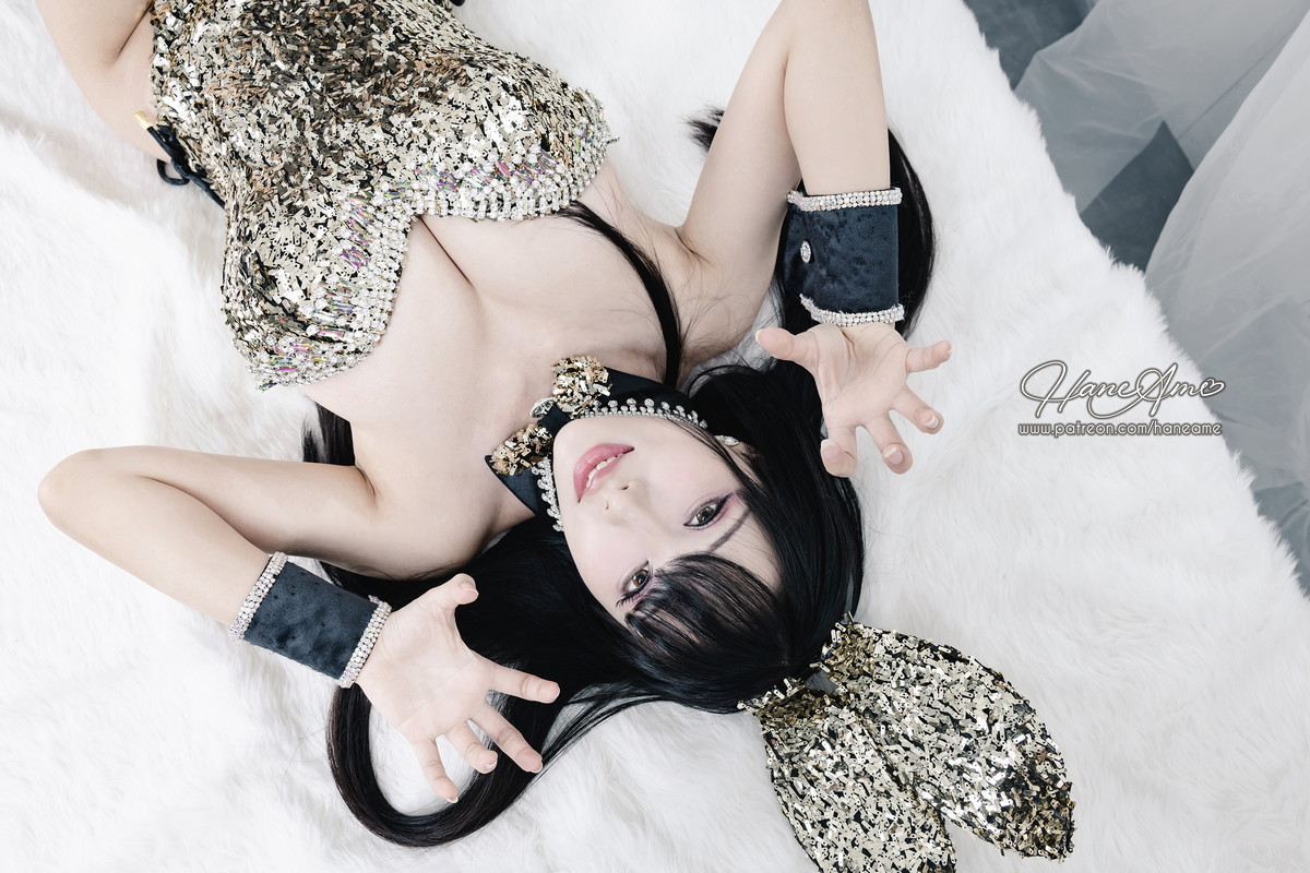 xgyw.top_Coser美女雨波_HaneAme金炫兔女郎主题性感闪亮连体衣配黑丝袜完美诱惑写真35P