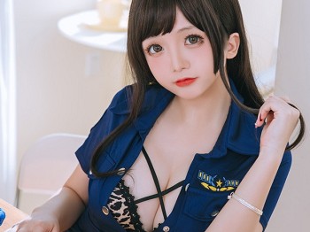 Cosplay青春美女日奈娇豹纹女警主题蓝上衣配黑短裙半脱露豹纹内衣丰满骚扰写真109P
