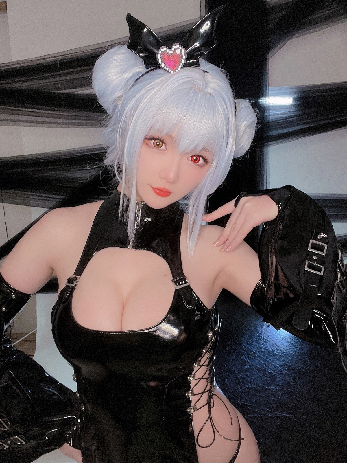 xgyw.top_Coser小姐姐星之迟迟水蓝小恶魔主题性感黑色皮质情趣服饰秀翘臀美腿诱惑写真59P