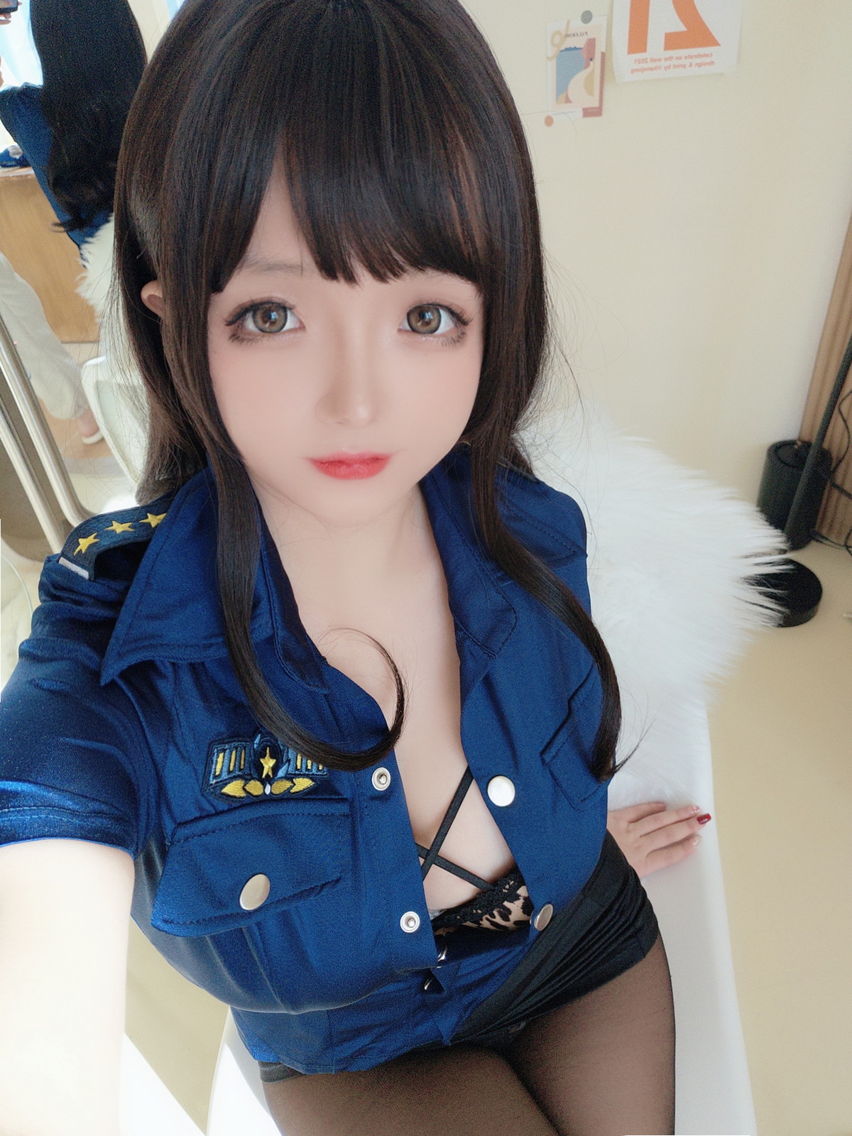 xgyw.top_Cosplay美女日奈娇豹纹女警主题蓝上衣配黑短裙半脱露豹纹内衣丰满诱惑写真109P