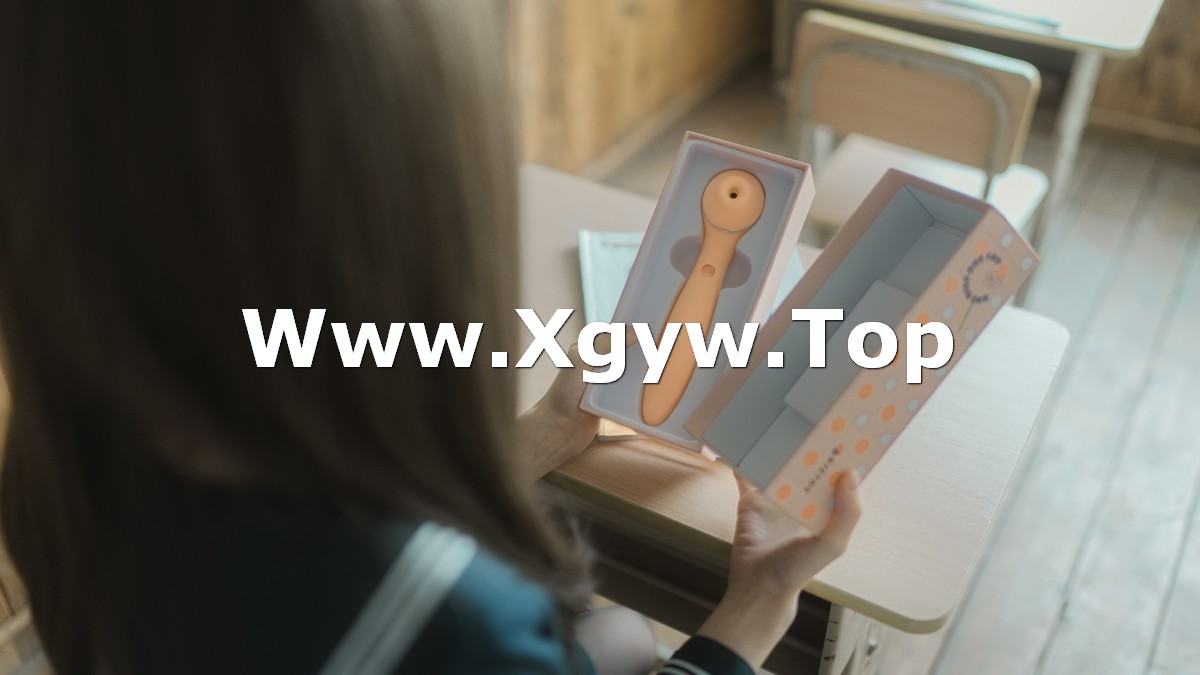 xgyw.top_网络美女西园寺南歌与班长的游戏主题教室里性感制服露黑色蕾丝内衣诱惑写真137P