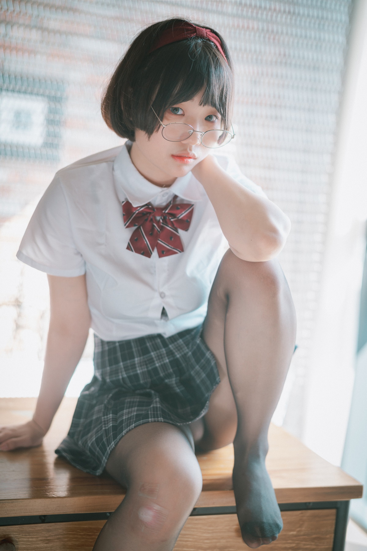 xgyw.top_[DJAWA]No.235_模特Mimmi_Model Student主题私房床上学生制服露翘臀美腿诱惑写真46P