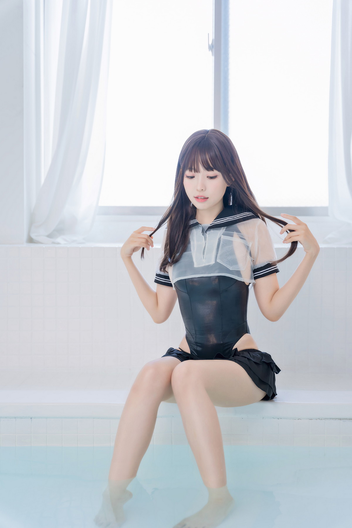 xgyw.top_Coser妹子Ely_eee竞泳水手服主题泳池黑色皮质连体泳衣秀完美身材诱惑写真73P