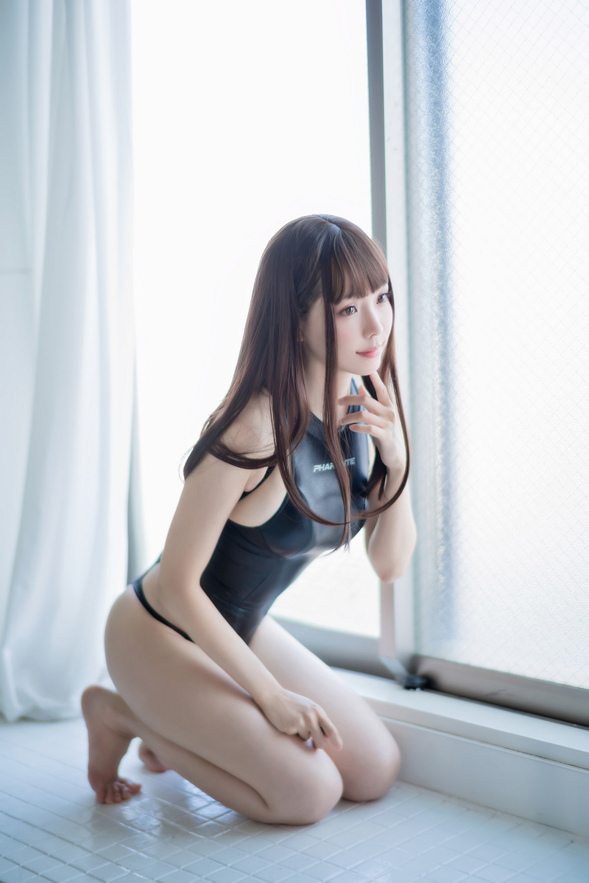 xgyw.top_Coser妹子Ely_eee竞泳水手服主题泳池黑色皮质连体泳衣秀完美身材诱惑写真73P