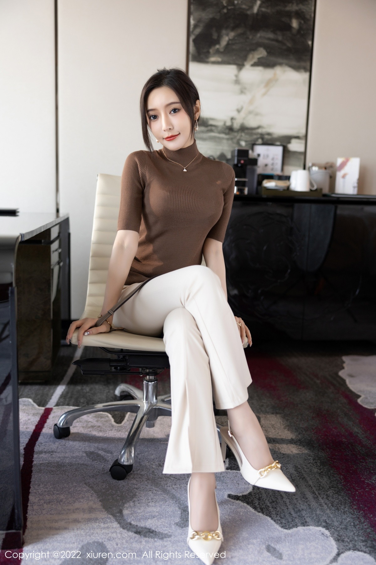 xgyw.top_XiuRen第5978期_女神王馨瑶yanni私房半脱露性感蓝色内衣配超薄无内肉丝诱惑写真81P