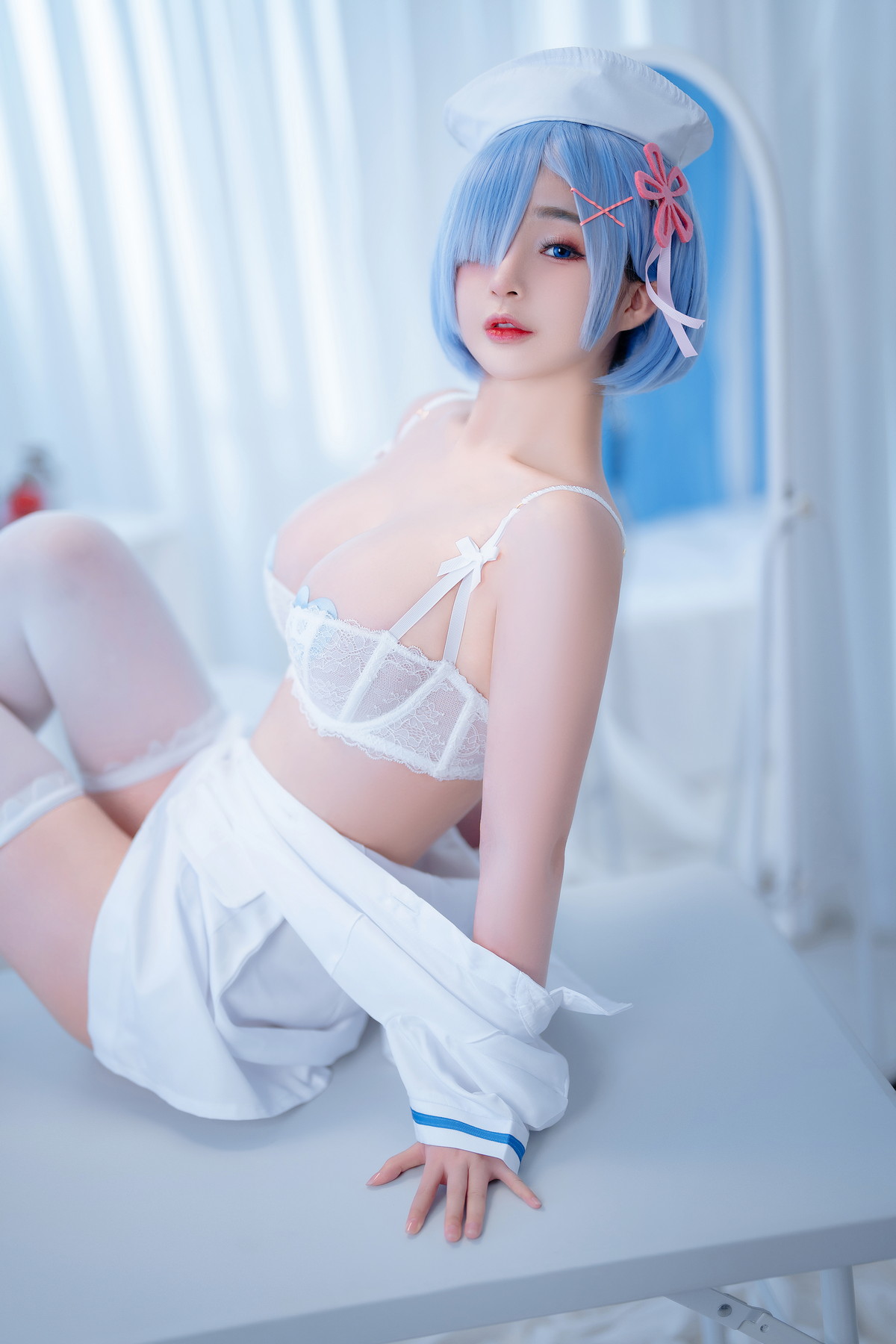 xgyw.top_网络美女桜井宁宁雷姆护士主题半脱护士装露性感白色内衣秀豪乳遮点诱惑写真108P
