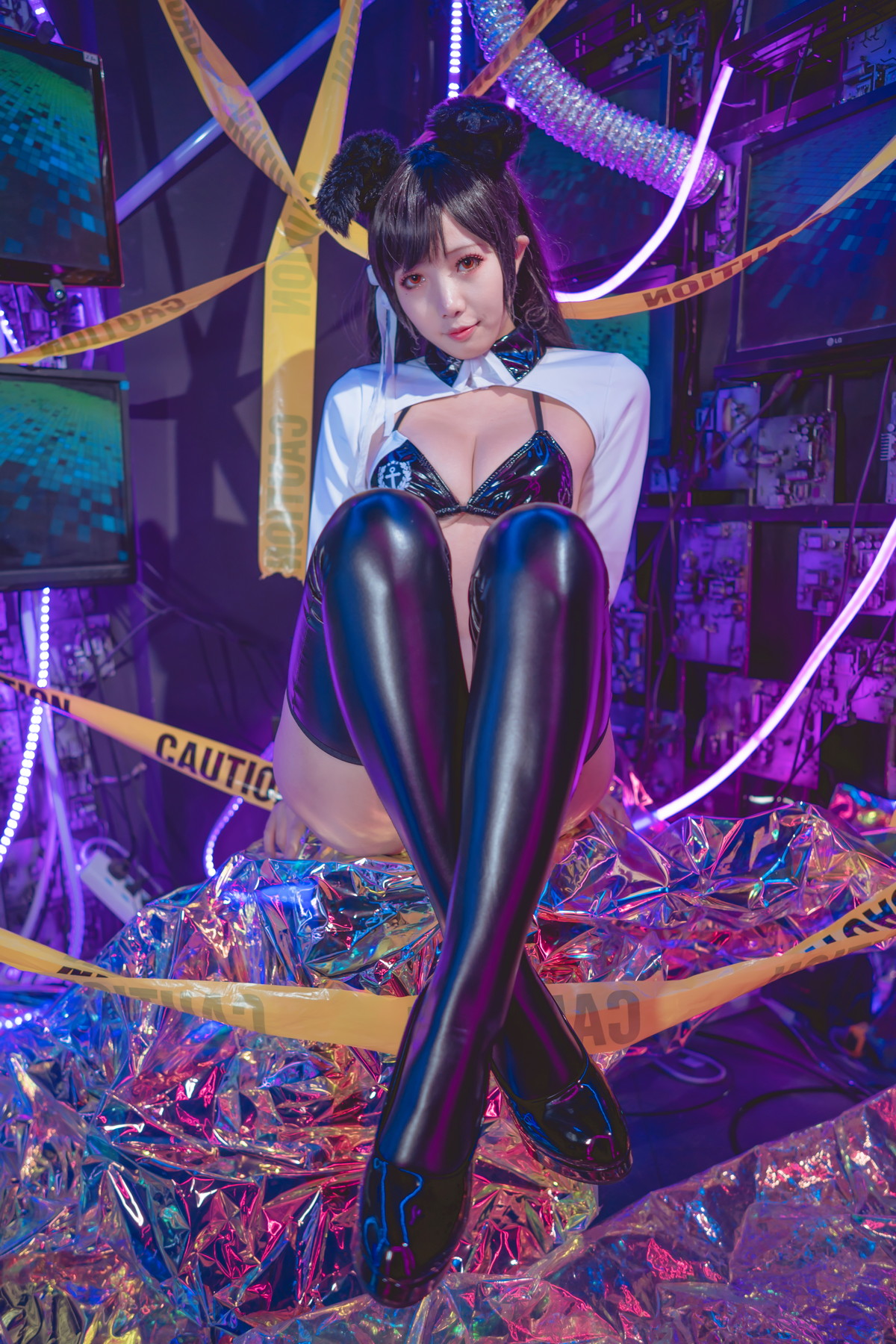 xgyw.top_网络美女墨玉-M爱宕机车服主题性感服饰露黑色皮质内衣配皮腿袜撩人诱惑写真55P