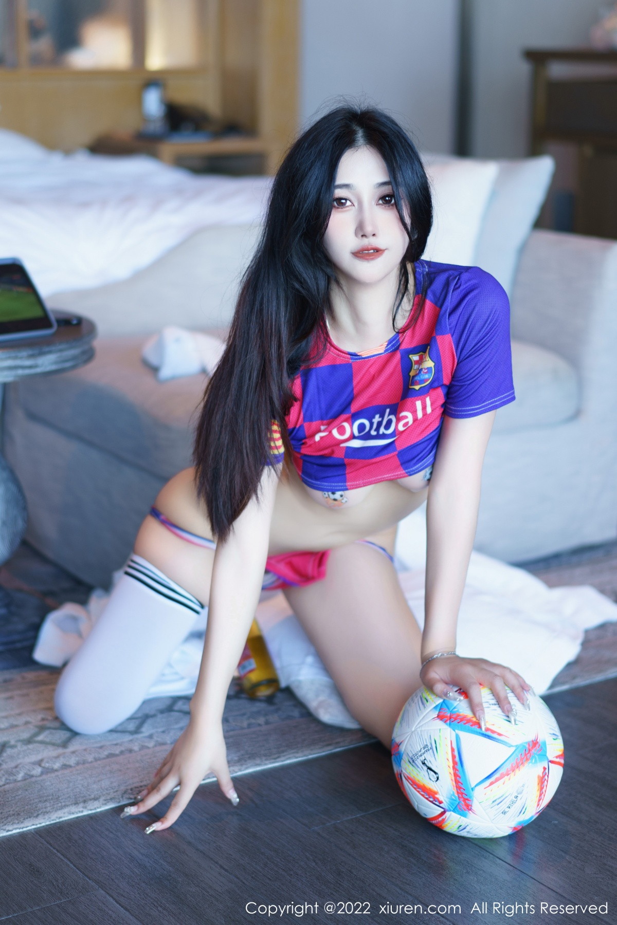 xgyw.top_XiuRen第6004期_模特laura阿姣三亚旅拍足球宝贝主题性感球服秀完美身材诱惑写真71P