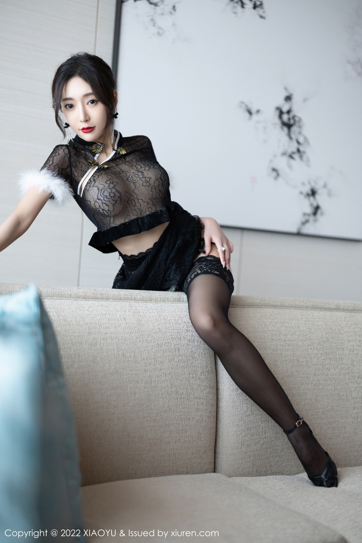xgyw.top_[XiaoYu画语界]Vol.926_女神王馨瑶yanni性感黑色薄纱情趣旗袍配蕾丝袜惹火诱惑写真80P