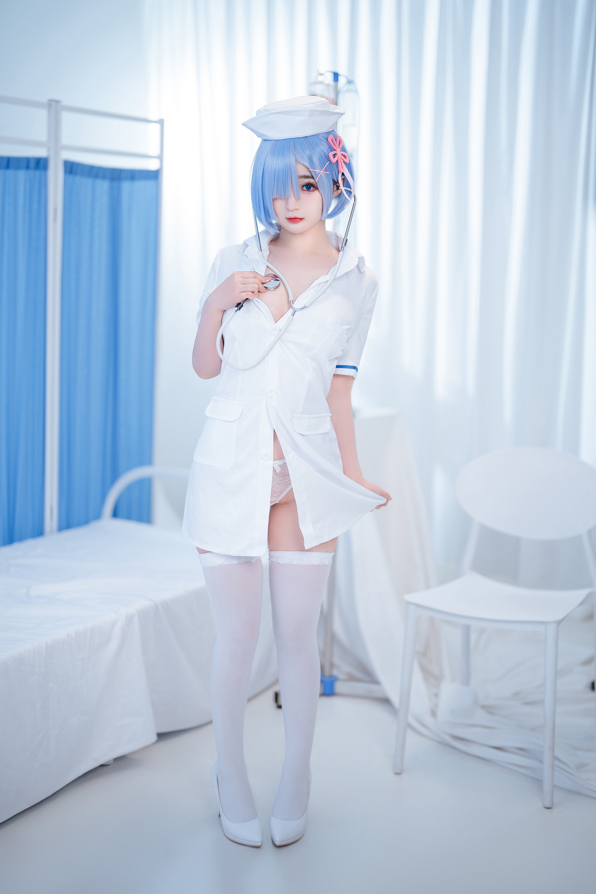 xgyw.top_网络美女桜井宁宁雷姆护士主题半脱护士装露性感白色内衣秀豪乳遮点诱惑写真108P