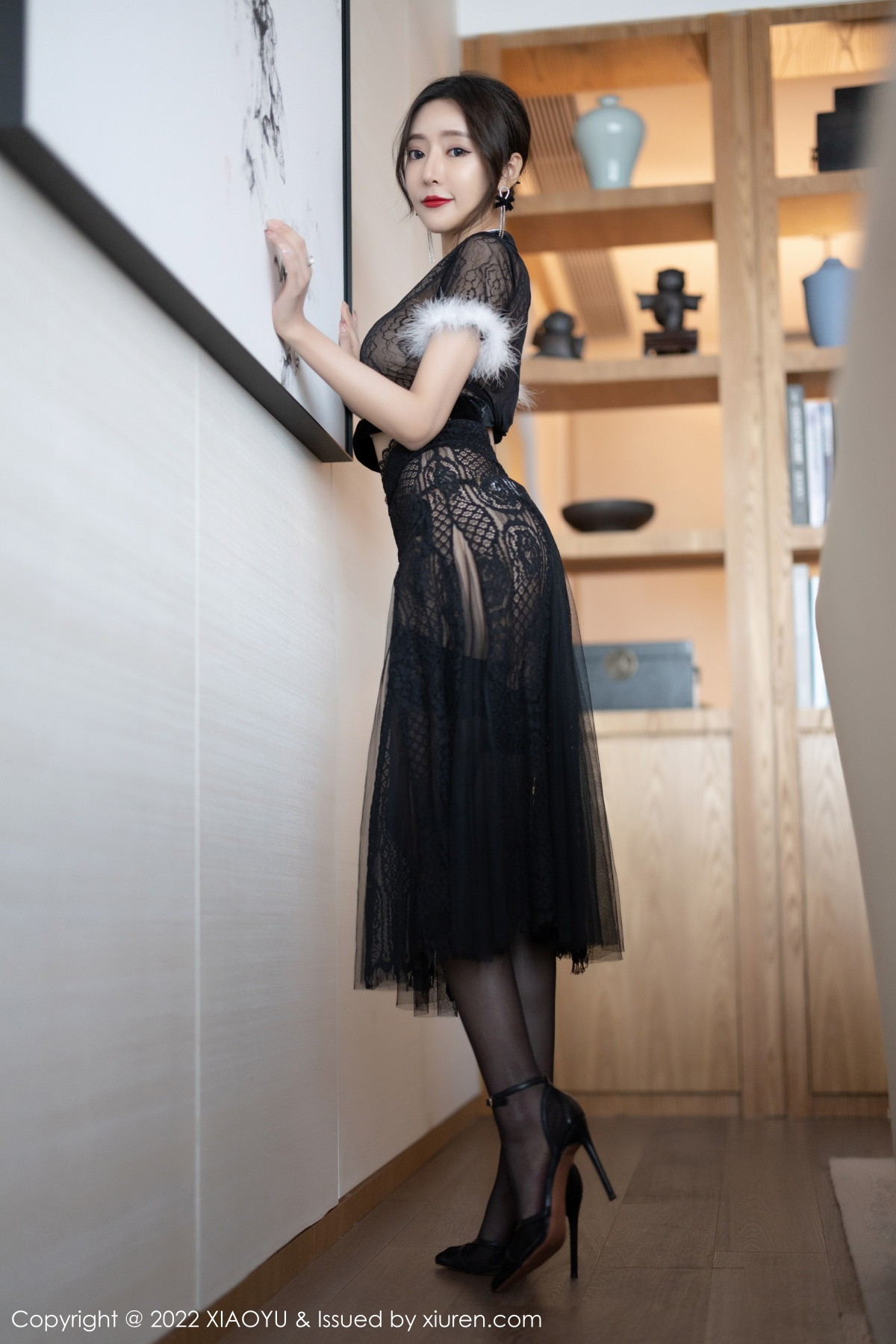 xgyw.top_[XiaoYu画语界]Vol.926_女神王馨瑶yanni性感黑色薄纱情趣旗袍配蕾丝袜惹火诱惑写真80P