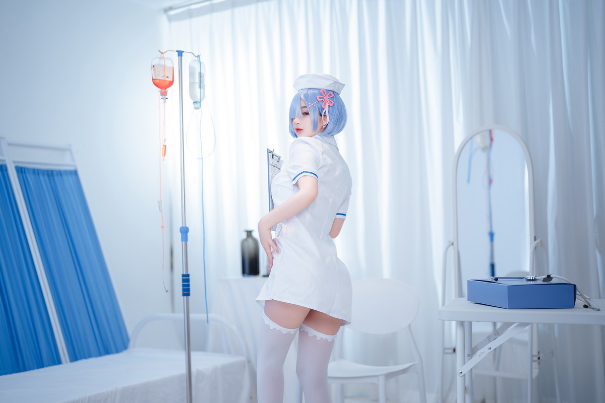 xgyw.top_网络美女桜井宁宁雷姆护士主题半脱护士装露性感白色内衣秀豪乳遮点诱惑写真108P