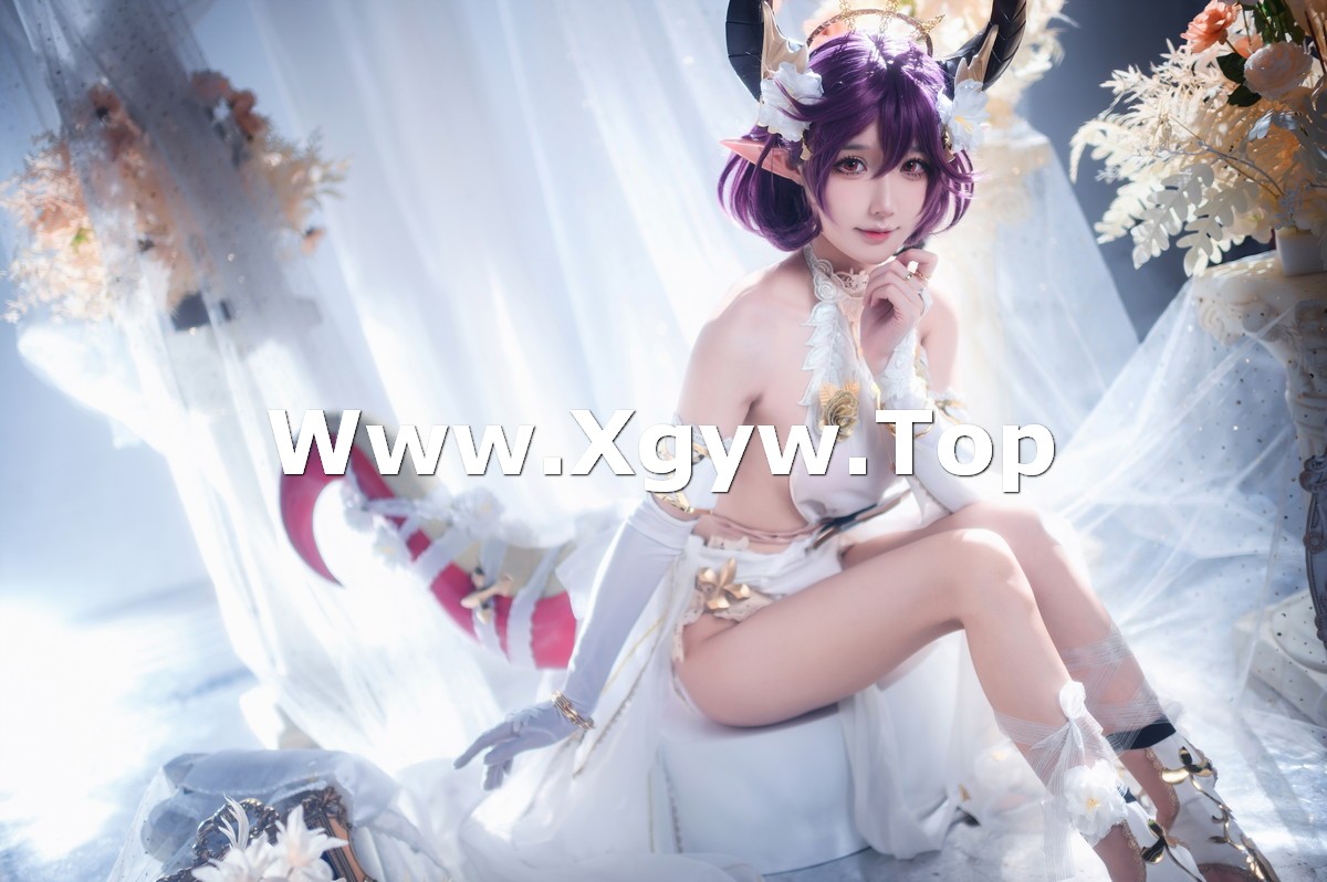xgyw.top_动漫博主阿包也是兔娘碧蓝幻想古蕾娅主题性感白色薄纱秀白嫩肌肤完美诱惑写真35P