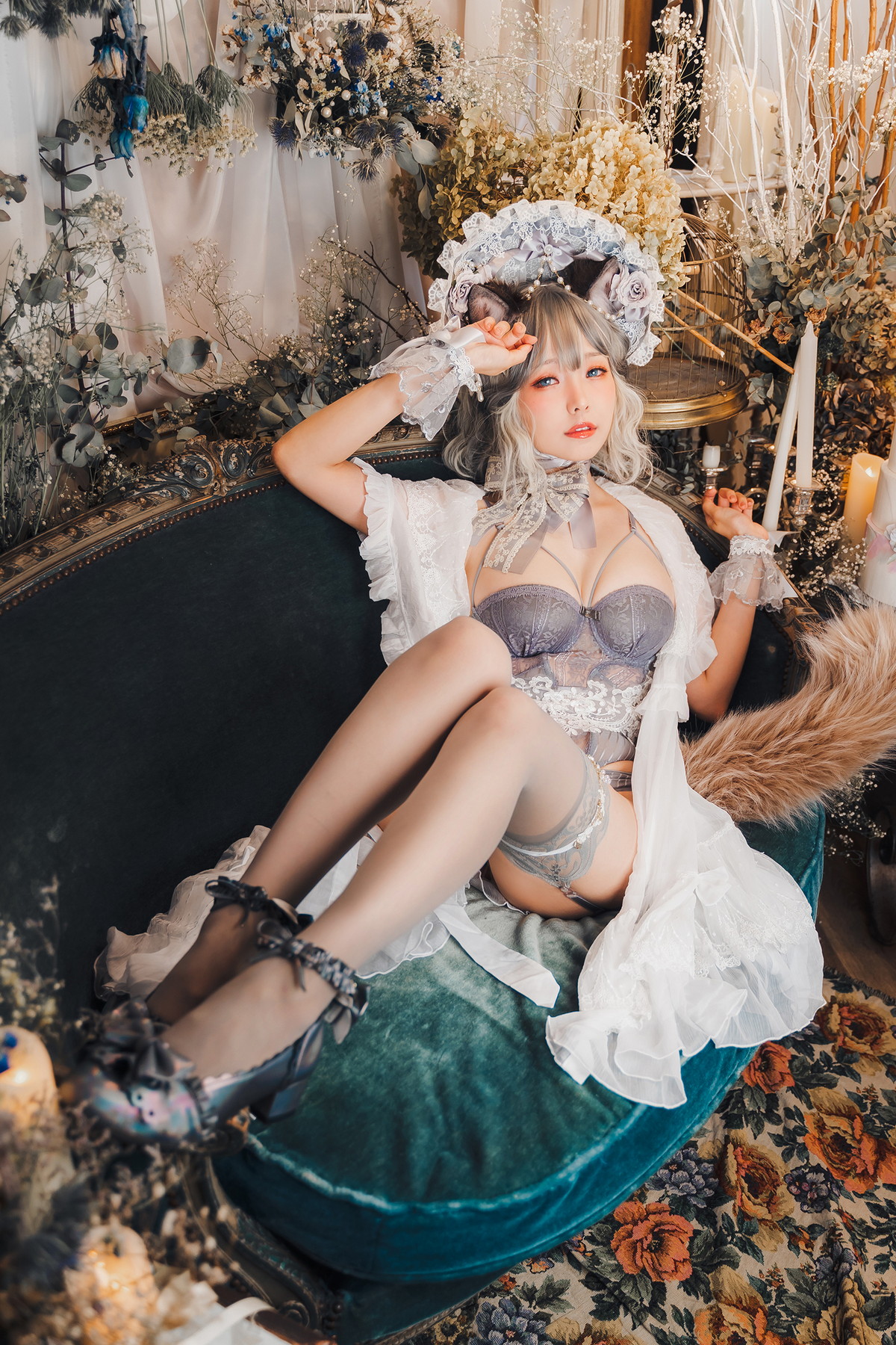 xgyw.top_Coser妹子Ely_eee布偶猫少女主题灰色紧身内衣配蕾丝吊袜秀完美身材诱惑写真51P