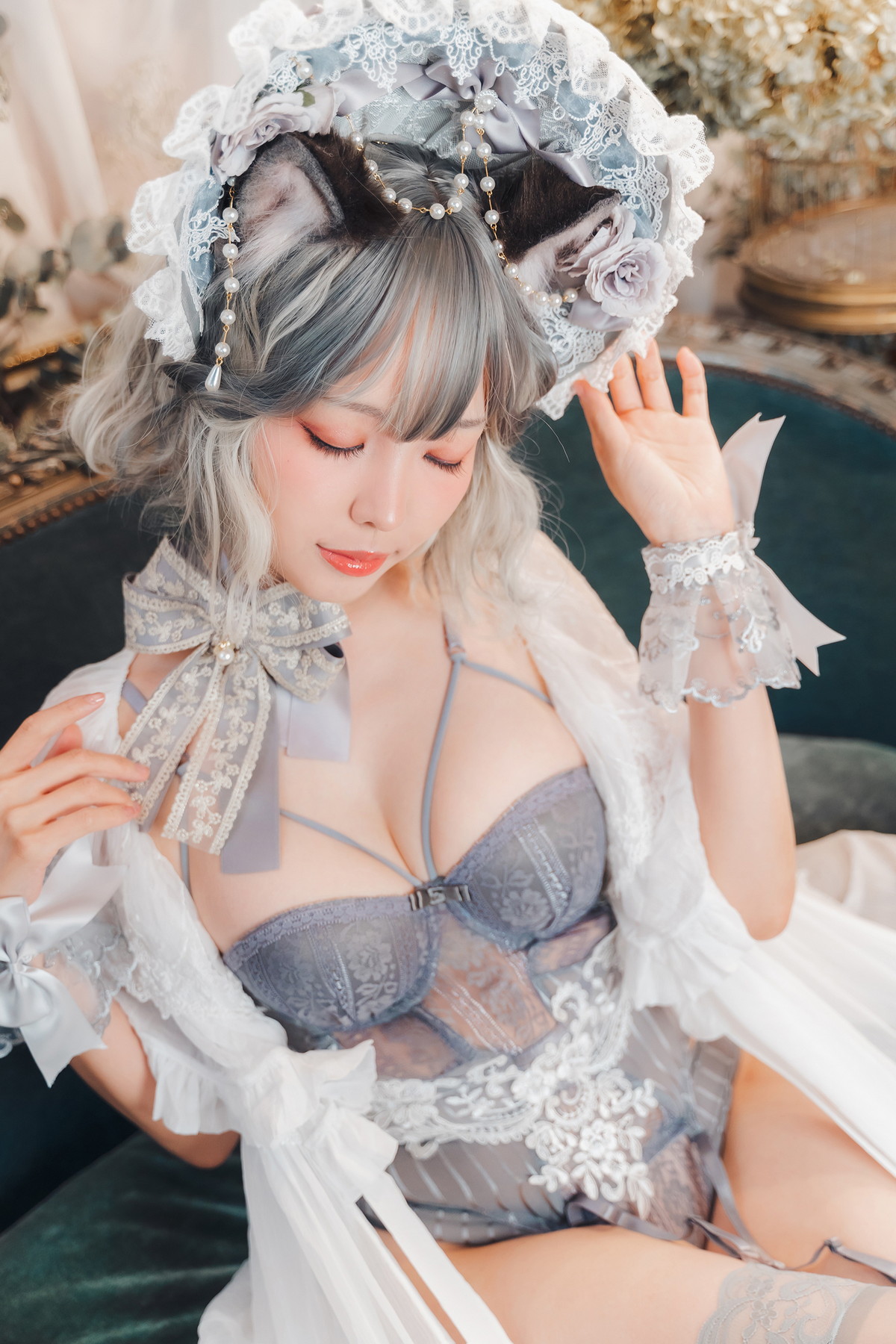 xgyw.top_Coser妹子Ely_eee布偶猫少女主题灰色紧身内衣配蕾丝吊袜秀完美身材诱惑写真51P