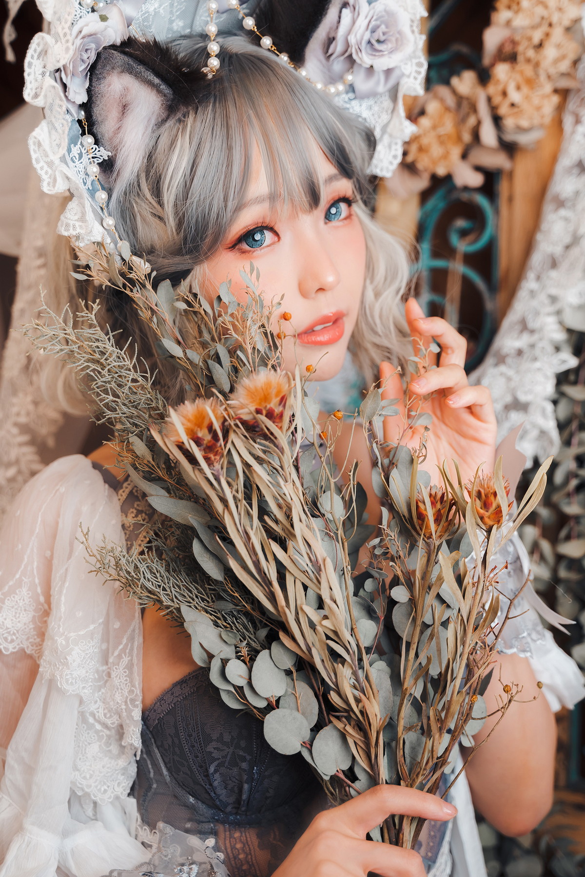 xgyw.top_Coser妹子Ely_eee布偶猫少女主题灰色紧身内衣配蕾丝吊袜秀完美身材诱惑写真51P