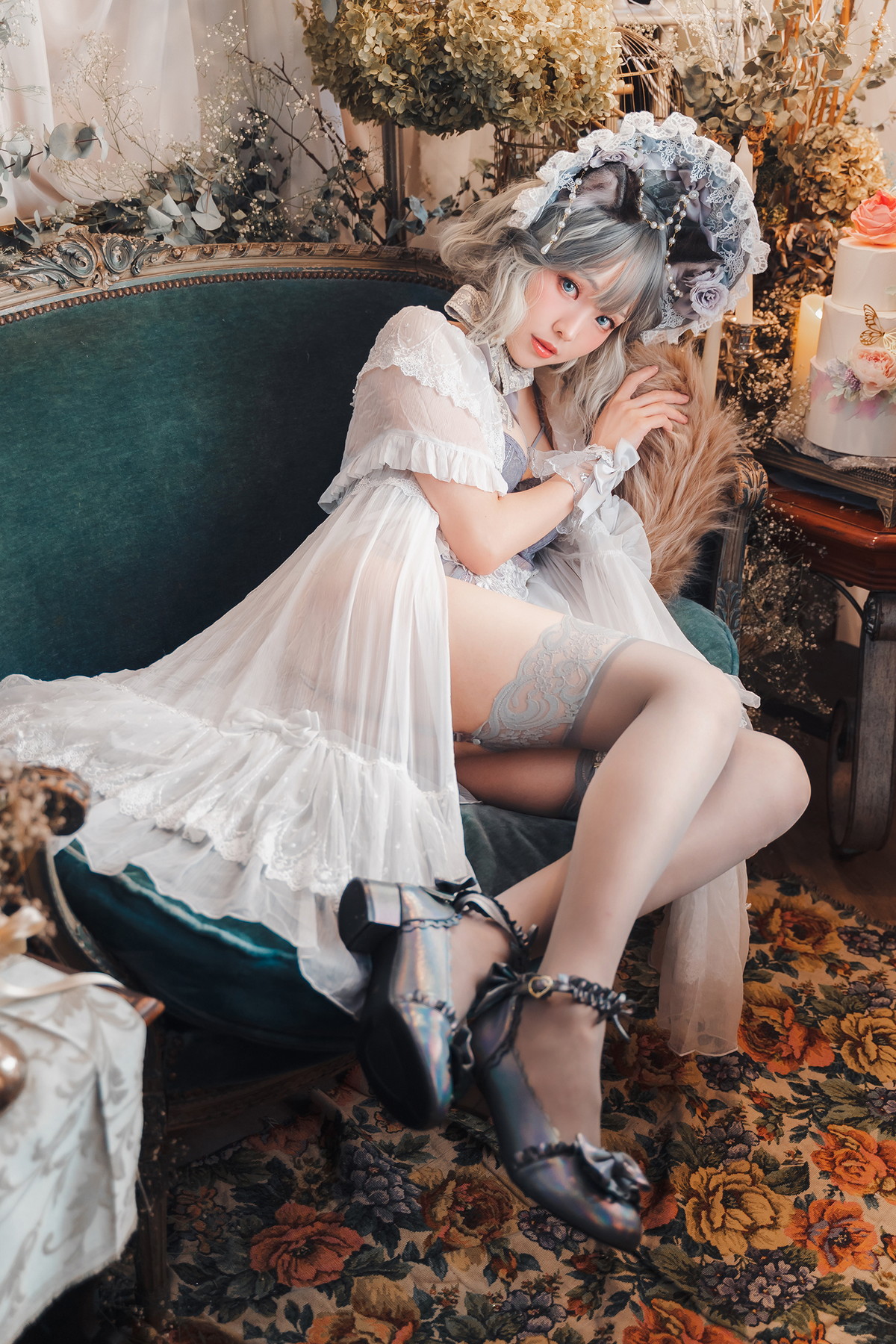 xgyw.top_Coser妹子Ely_eee布偶猫少女主题灰色紧身内衣配蕾丝吊袜秀完美身材诱惑写真51P