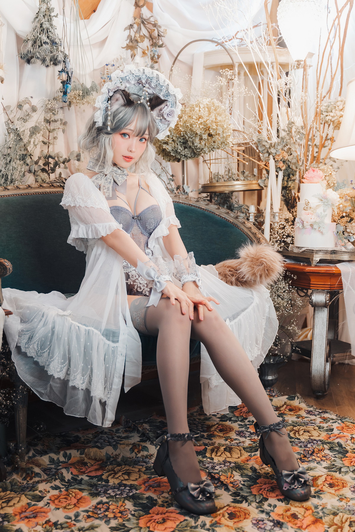 xgyw.top_Coser妹子Ely_eee布偶猫少女主题灰色紧身内衣配蕾丝吊袜秀完美身材诱惑写真51P
