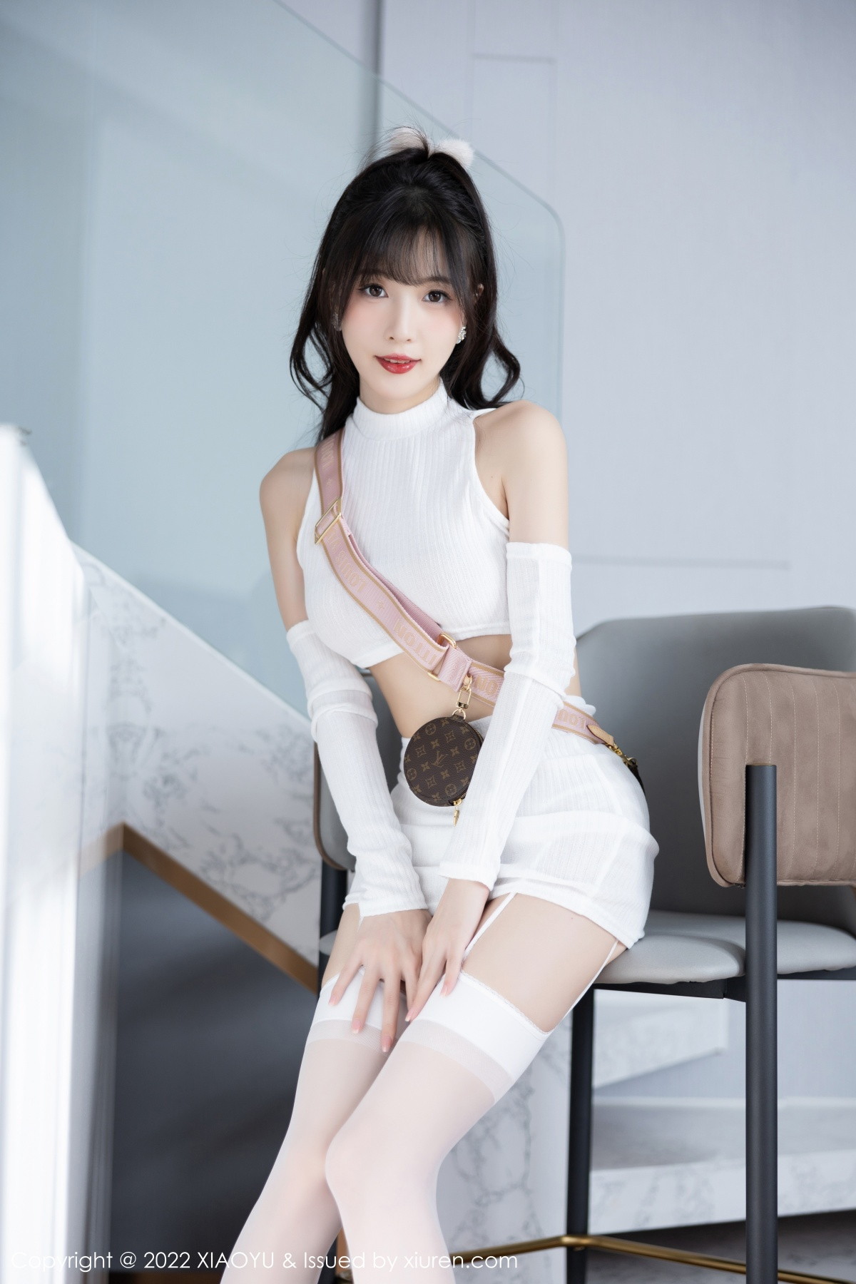 xgyw.top_[XiaoYu画语界]Vol.928_模特林星阑半脱露白色抹胸内衣配白丝吊袜秀曼妙身姿诱惑写真81P