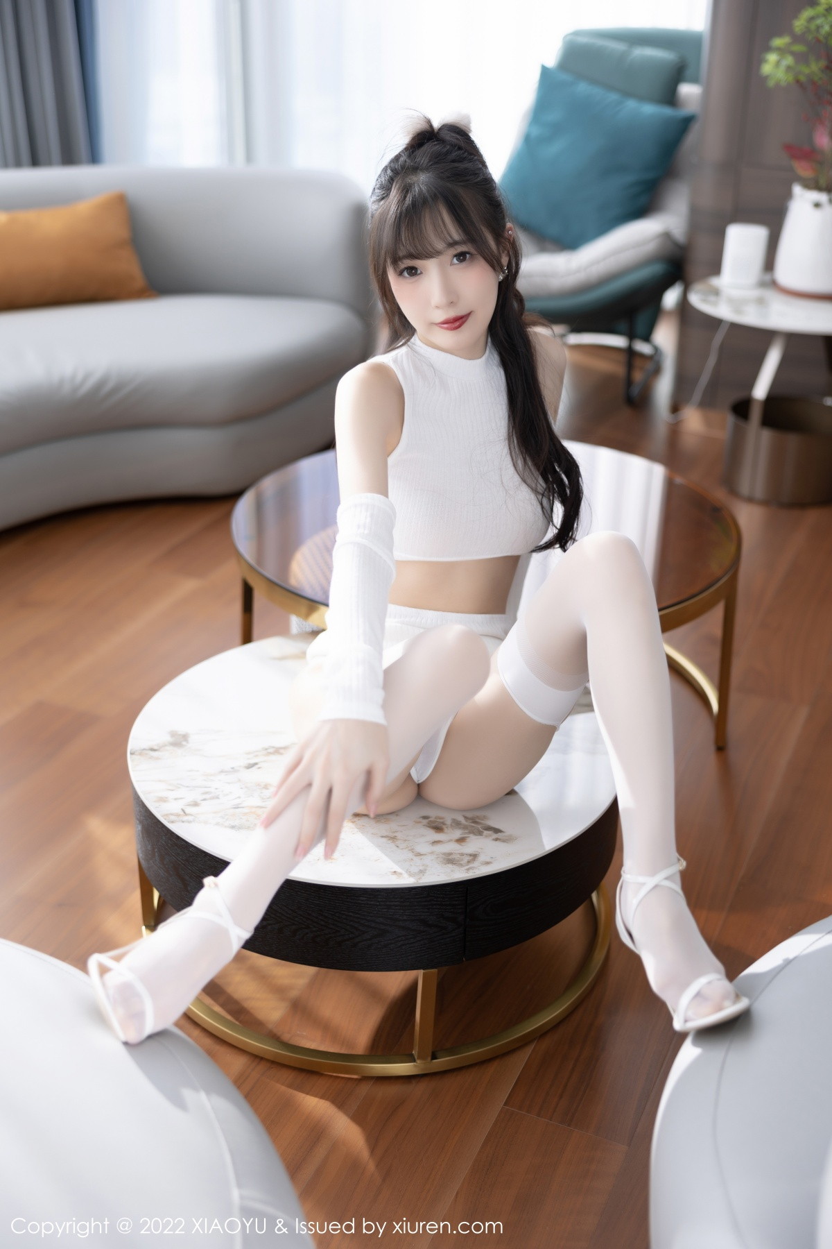 xgyw.top_[XiaoYu画语界]Vol.928_模特林星阑半脱露白色抹胸内衣配白丝吊袜秀曼妙身姿诱惑写真81P