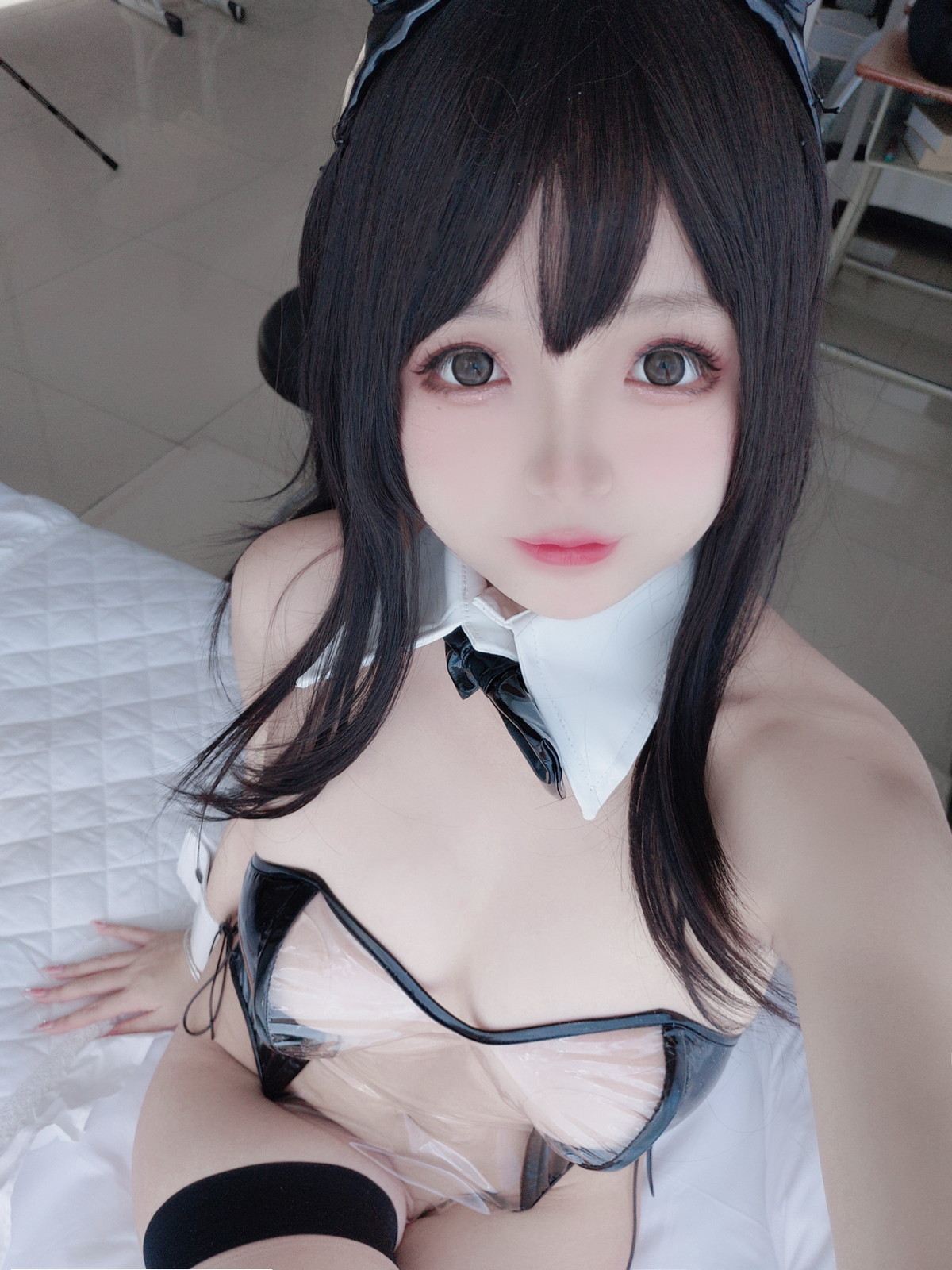 xgyw.top_Cosplay美女日奈娇透明兔女郎主题私房性感薄透连体衣秀惹火身材撩人诱惑写真60P