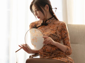[XiaoYu画语界]Vol.927_校花杨晨晨Yome脱轻透中式露黑色蕾丝内衣配开档黑色丝袜骚扰写真88P
