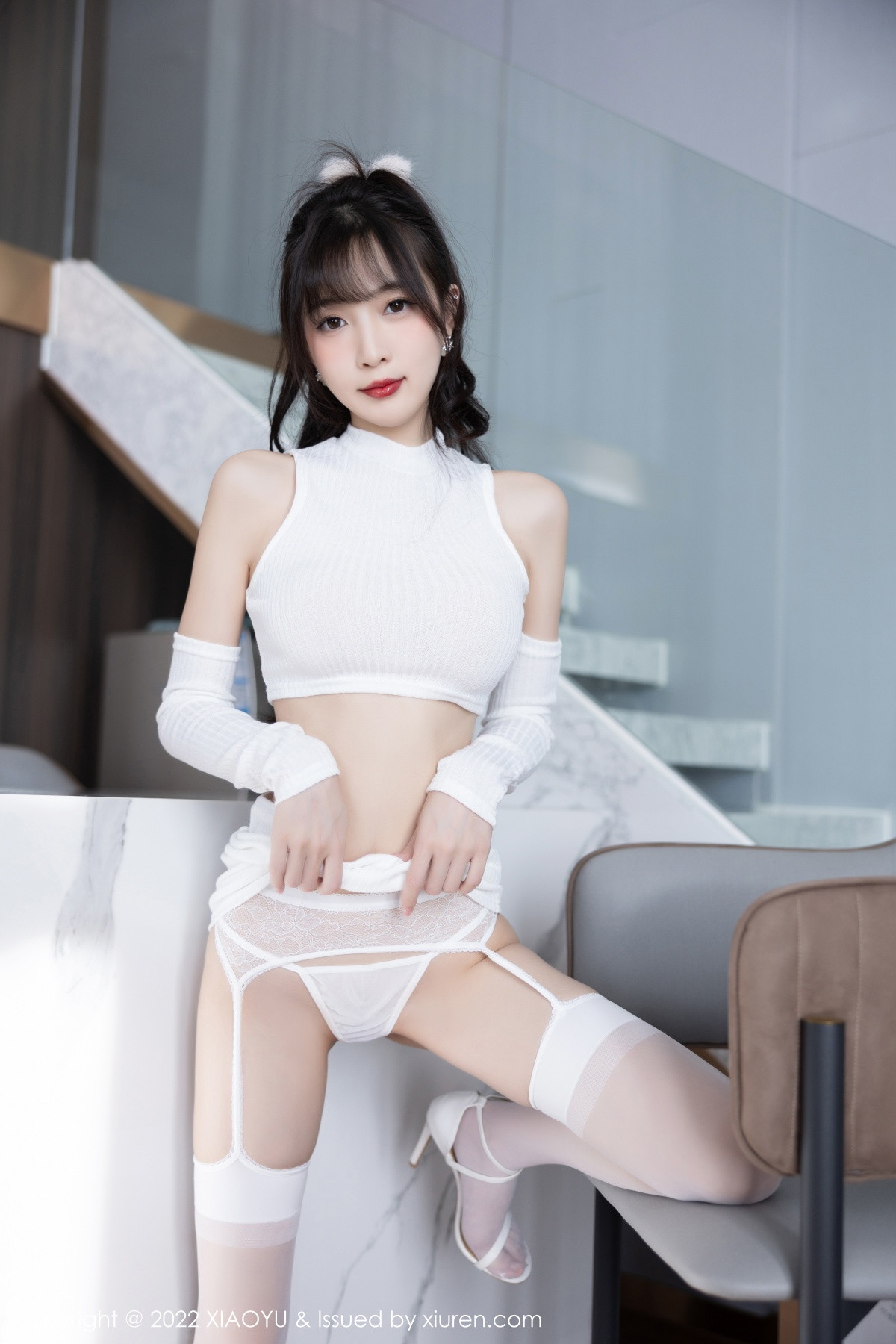 xgyw.top_[XiaoYu画语界]Vol.928_模特林星阑半脱露白色抹胸内衣配白丝吊袜秀曼妙身姿诱惑写真81P