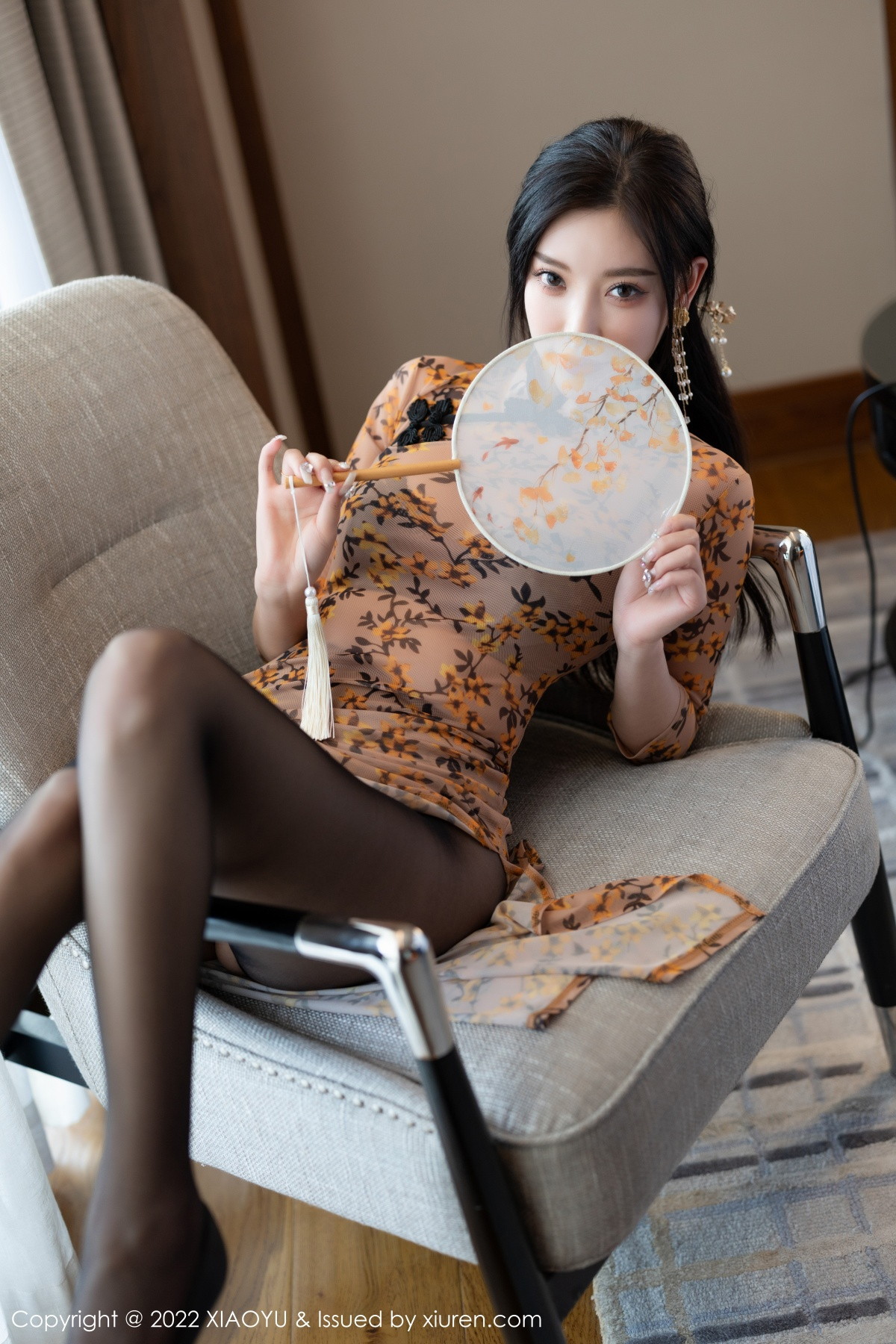 xgyw.top_[XiaoYu画语界]Vol.927_女神杨晨晨Yome脱轻透旗袍露黑色蕾丝内衣配开档黑丝诱惑写真88P