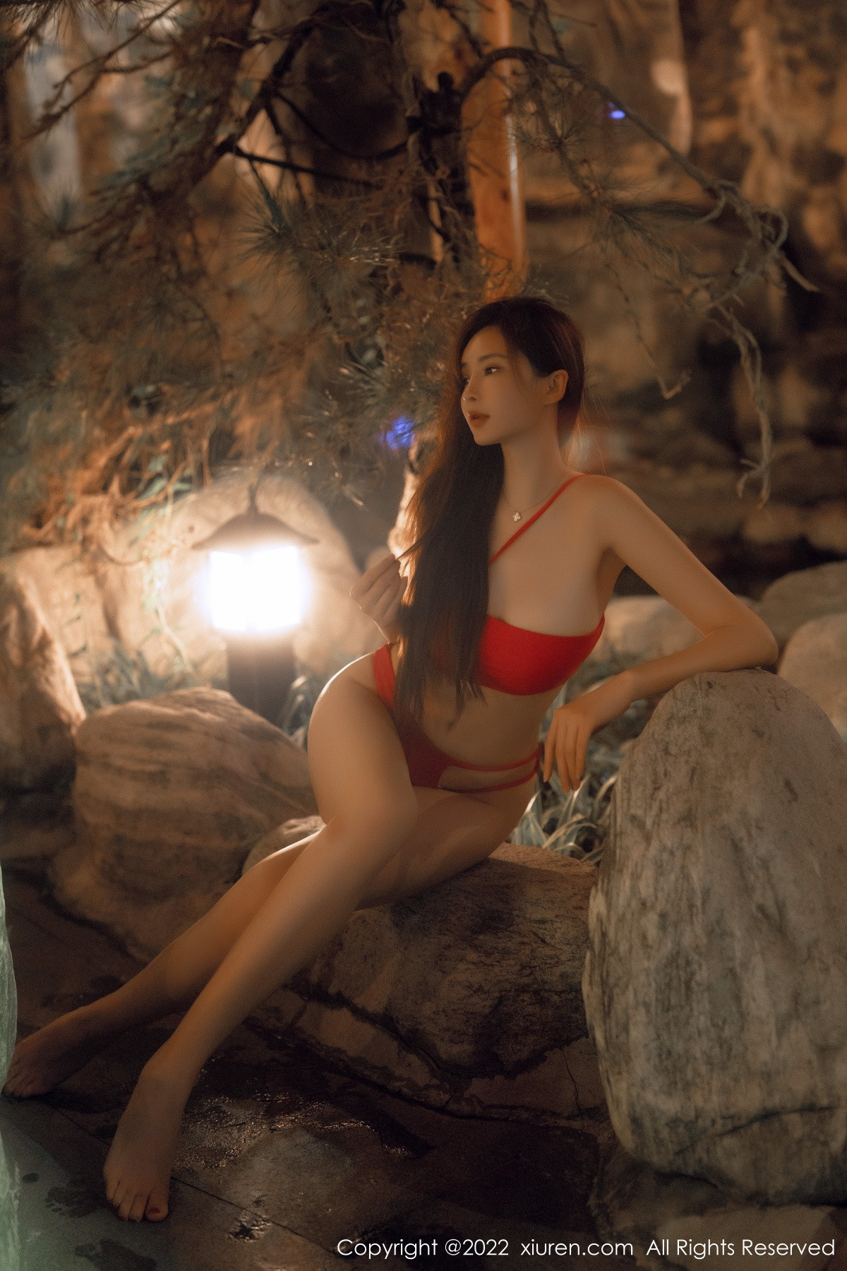 xgyw.top_XiuRen第6014_女神Carol周妍希温泉场景性感红色比基尼秀丰满身材诱惑写真58P