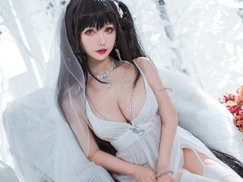 Coser青春美女仙女月大凤花嫁主题性感白色薄透婚纱配白丝吊袜秀惹火身材骚扰写真30P