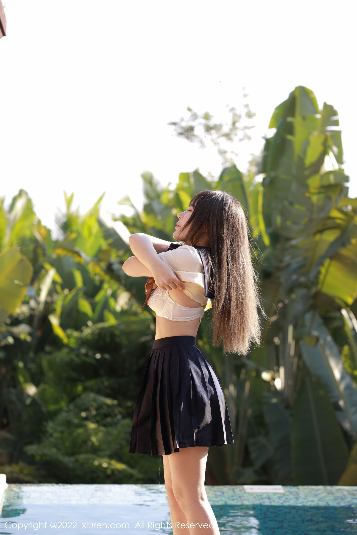 xgyw.top_XiuRen第6021期_女神Evelyn艾莉南京旅拍户外性感白色水手服秀完美身材诱惑写真66P