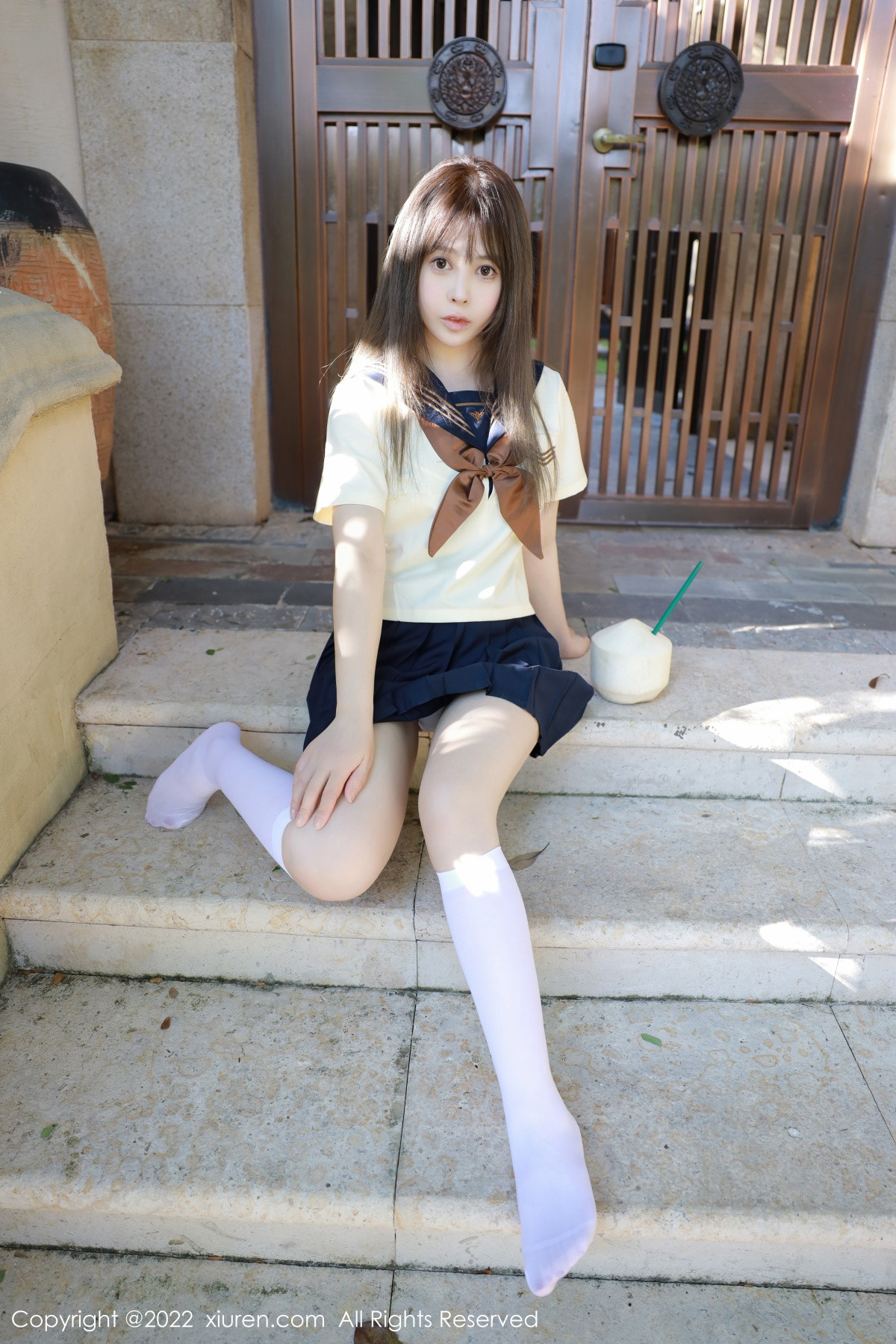 xgyw.top_XiuRen第6021期_女神Evelyn艾莉南京旅拍户外性感白色水手服秀完美身材诱惑写真66P