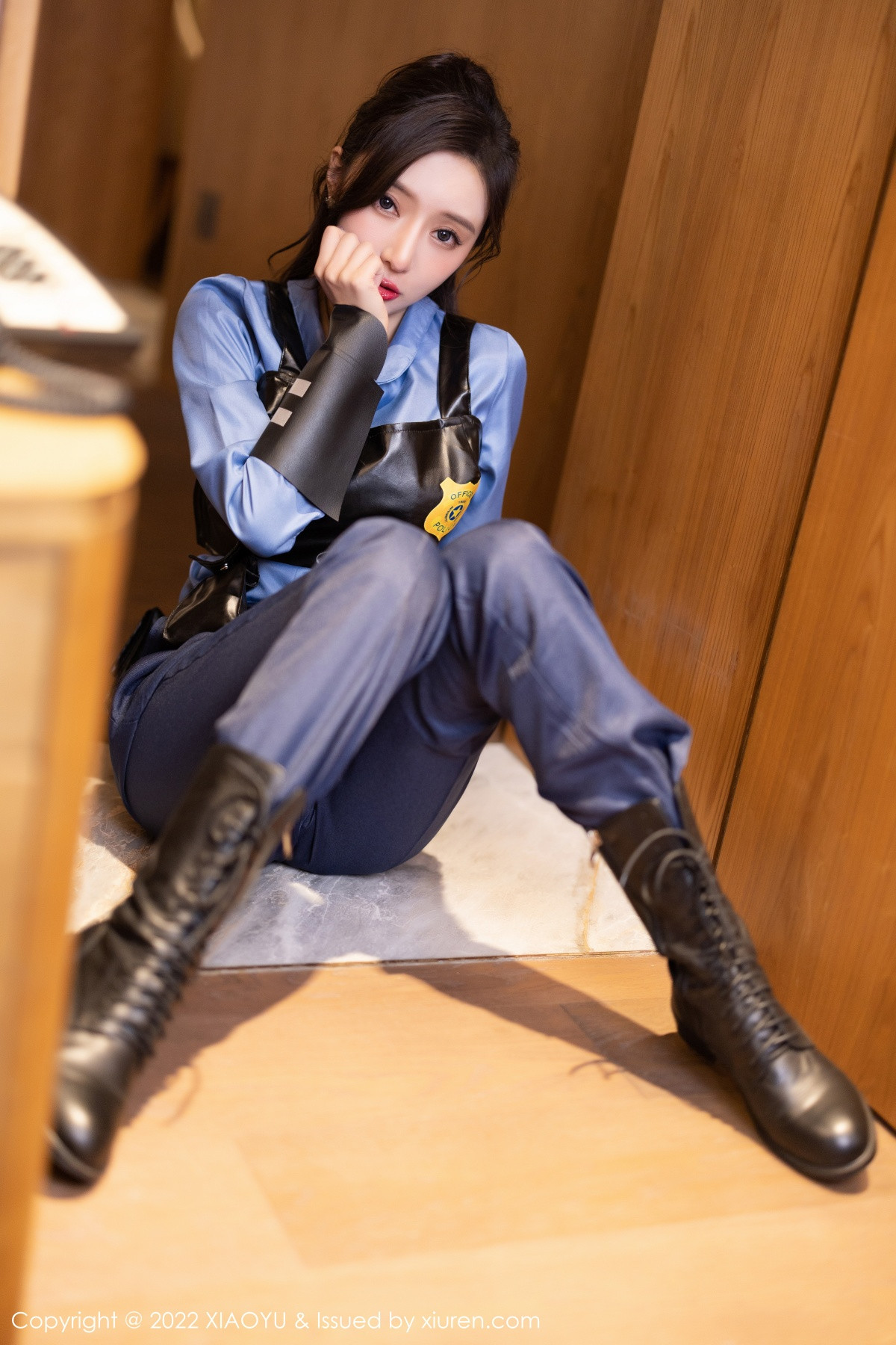 xgyw.top_[XiaoYu画语界]Vol.929_女神王馨瑶yanni脱蓝色女警官制服露黑色蕾丝内衣完美诱惑写真80P