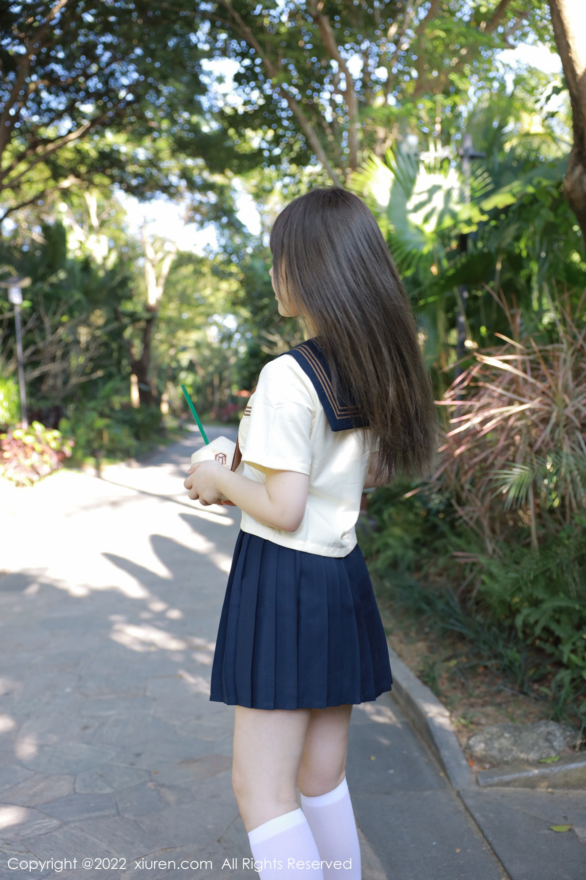 xgyw.top_XiuRen第6021期_女神Evelyn艾莉南京旅拍户外性感白色水手服秀完美身材诱惑写真66P