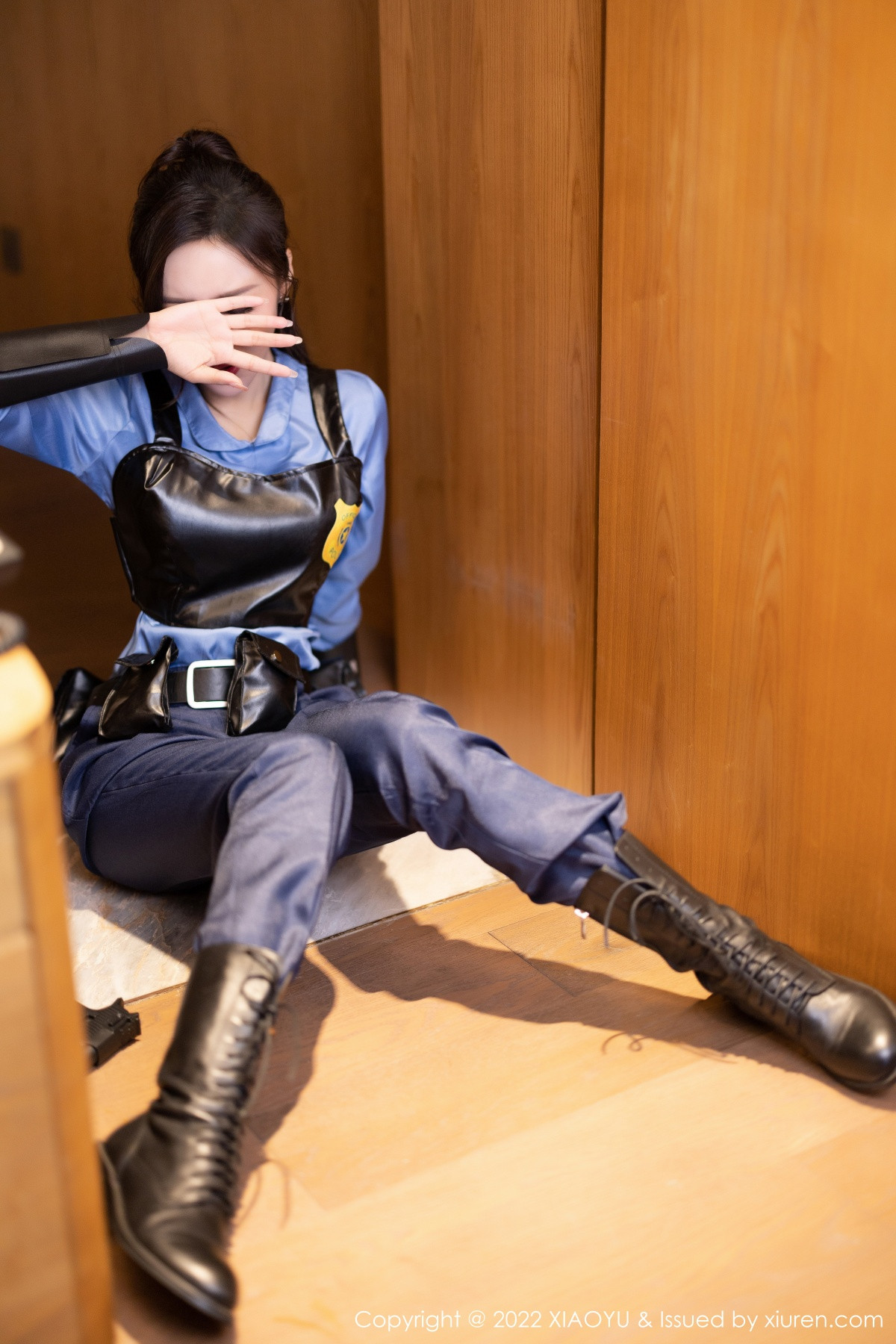 xgyw.top_[XiaoYu画语界]Vol.929_女神王馨瑶yanni脱蓝色女警官制服露黑色蕾丝内衣完美诱惑写真80P
