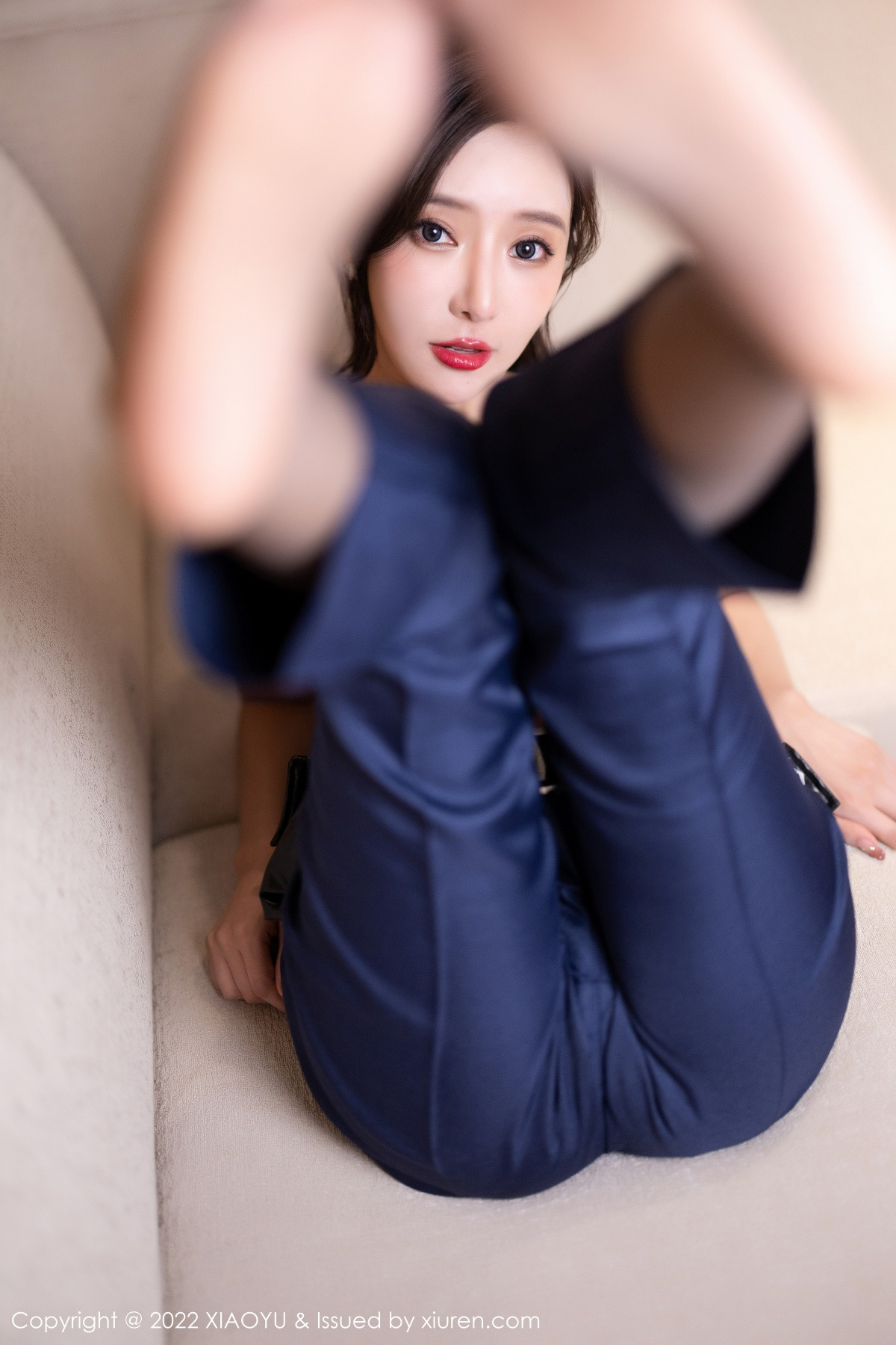 xgyw.top_[XiaoYu画语界]Vol.929_女神王馨瑶yanni脱蓝色女警官制服露黑色蕾丝内衣完美诱惑写真80P