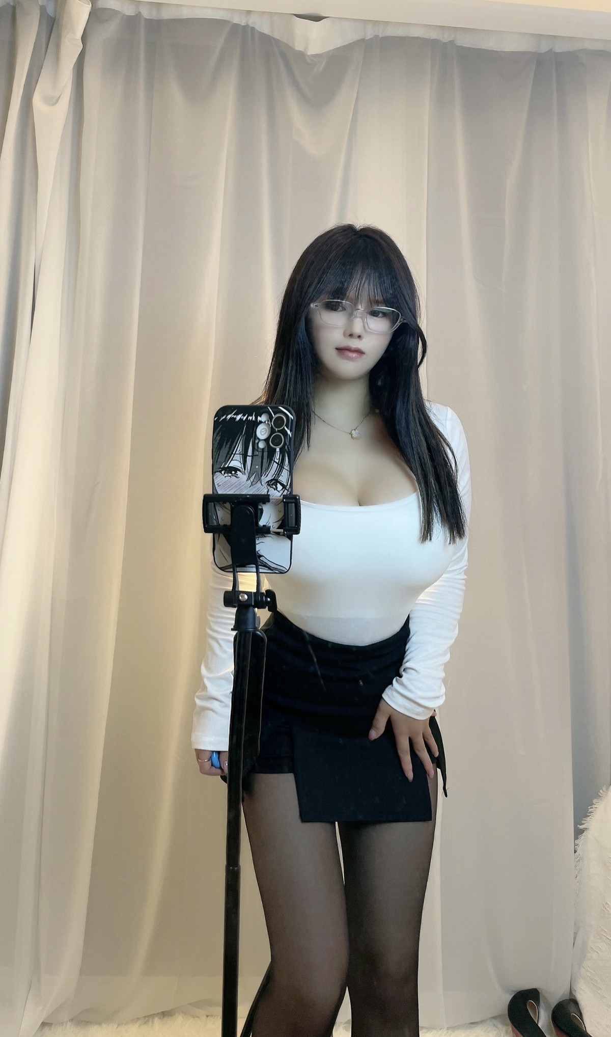 xgyw.top_网络美女是可馨儿微密圈合集主题精选生活自拍性感服饰秀豪乳翘臀惹火诱惑写真129P